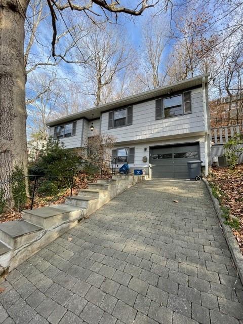 99 Beverly Road