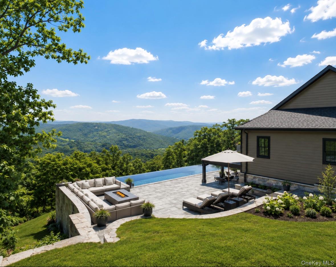 55 Ridgecrest
