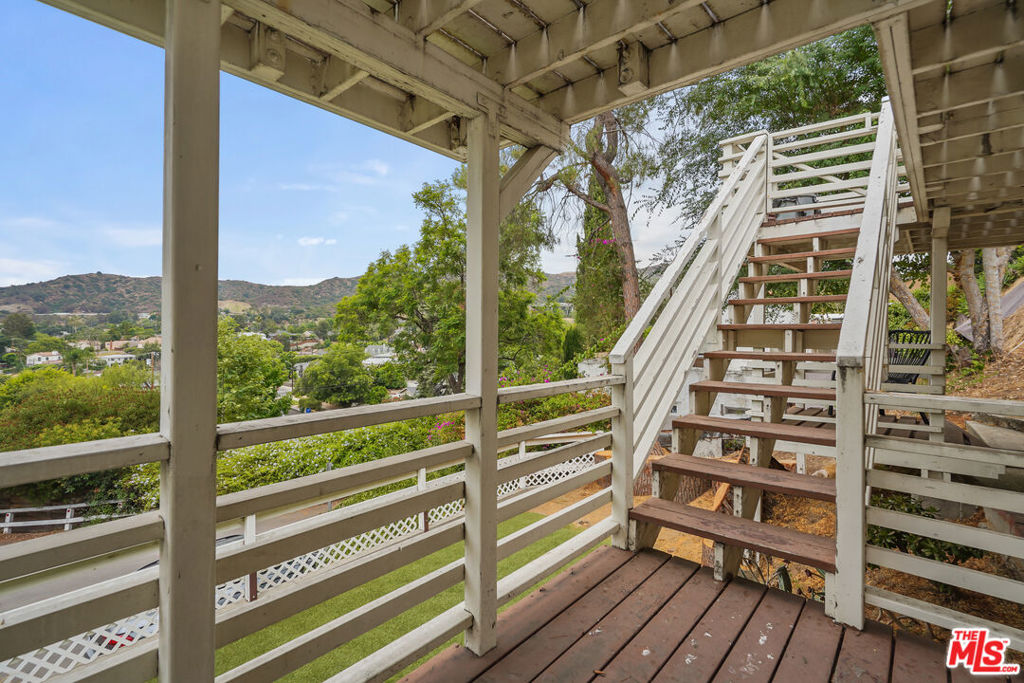 1247 Rock View Street