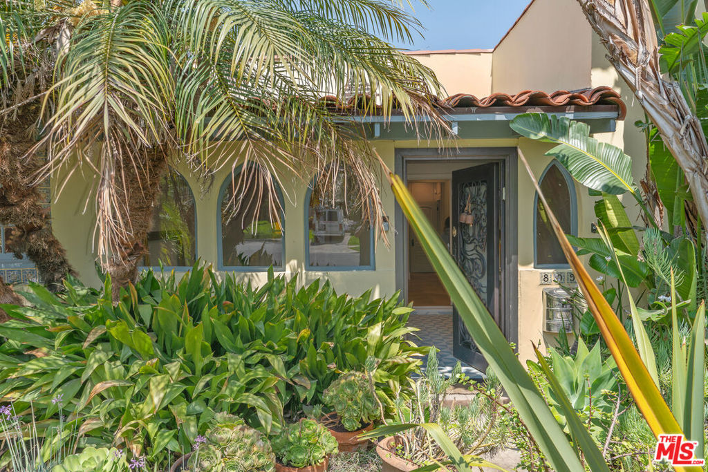 807 S Muirfield Road