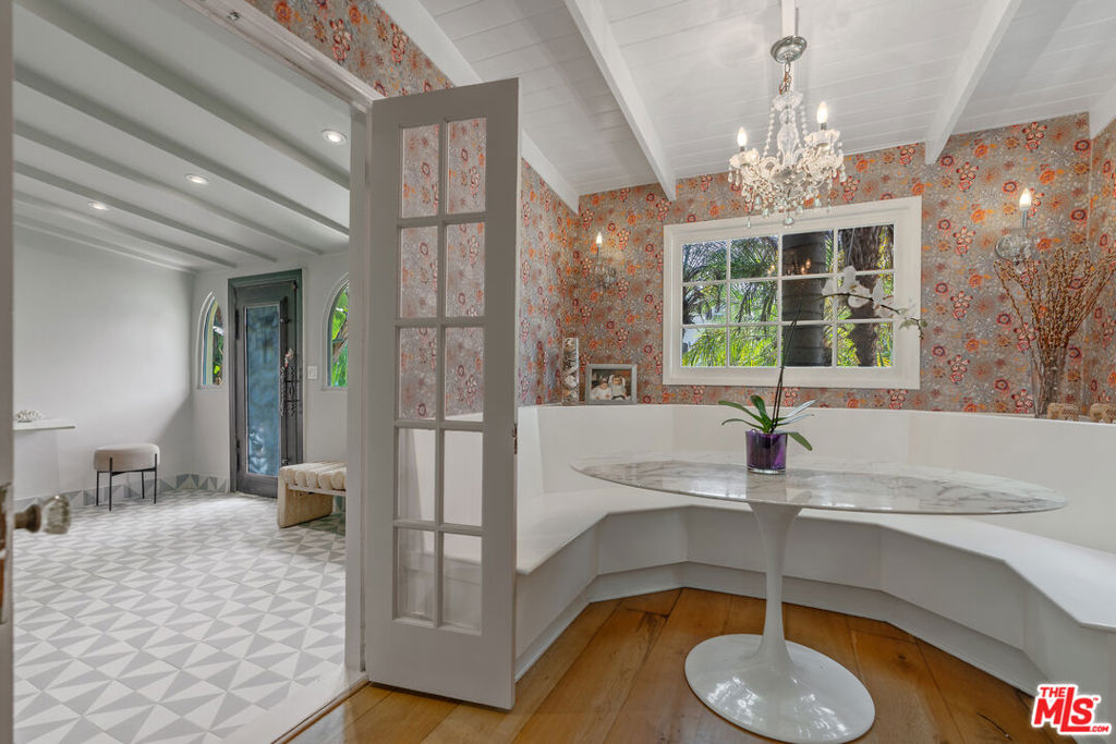 807 S Muirfield Road