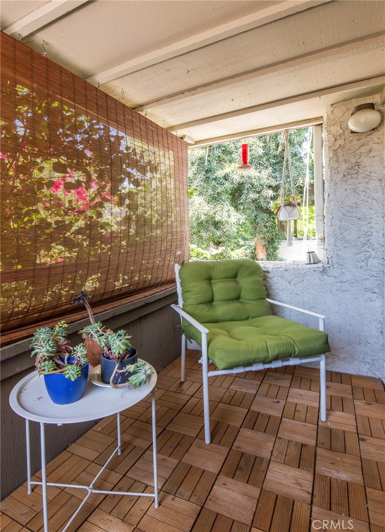 15511 Sherman Way 53