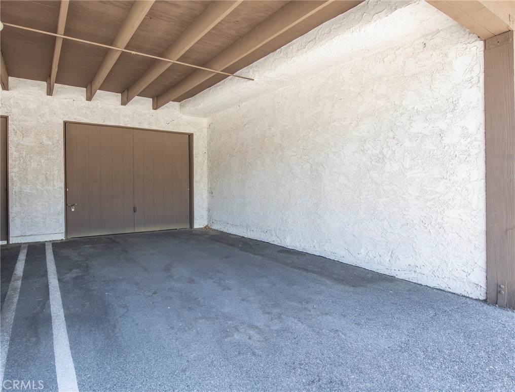 15511 Sherman Way 53