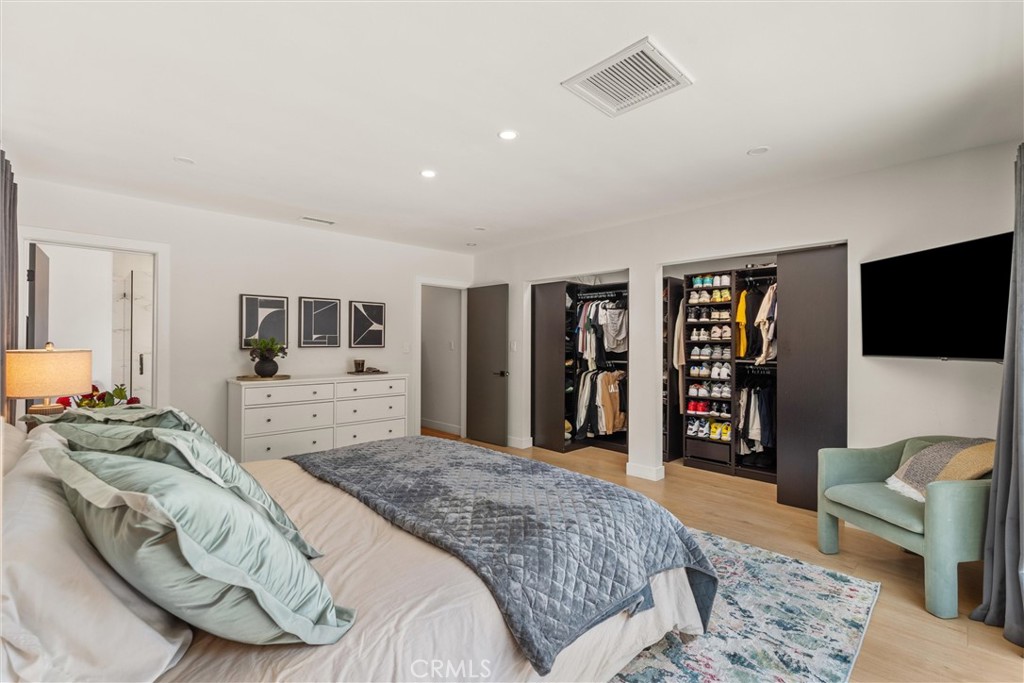 430 University Avenue