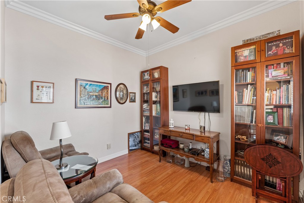 4248 Laurel Canyon Boulevard 206