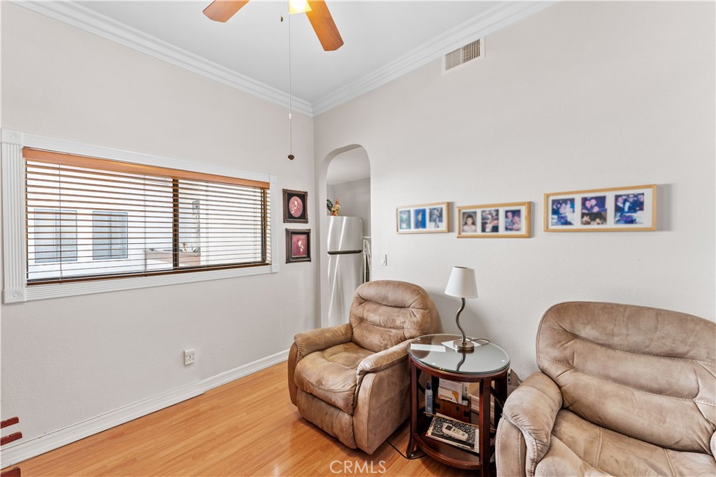 4248 Laurel Canyon Boulevard 206