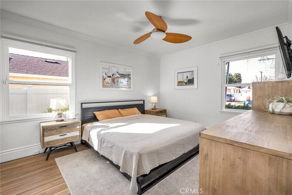 17614 Kittridge Street