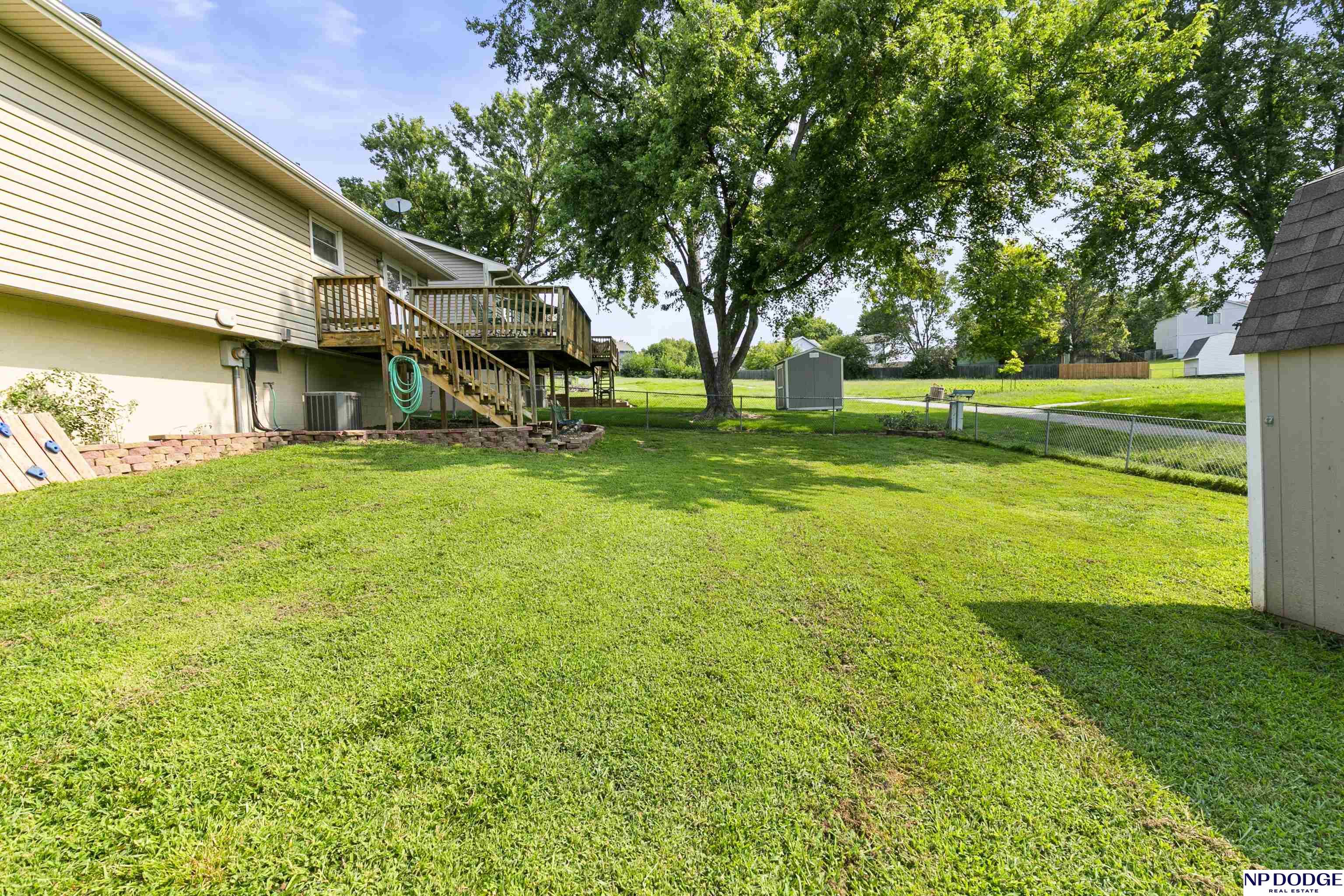 2305 Georgetown Plaza