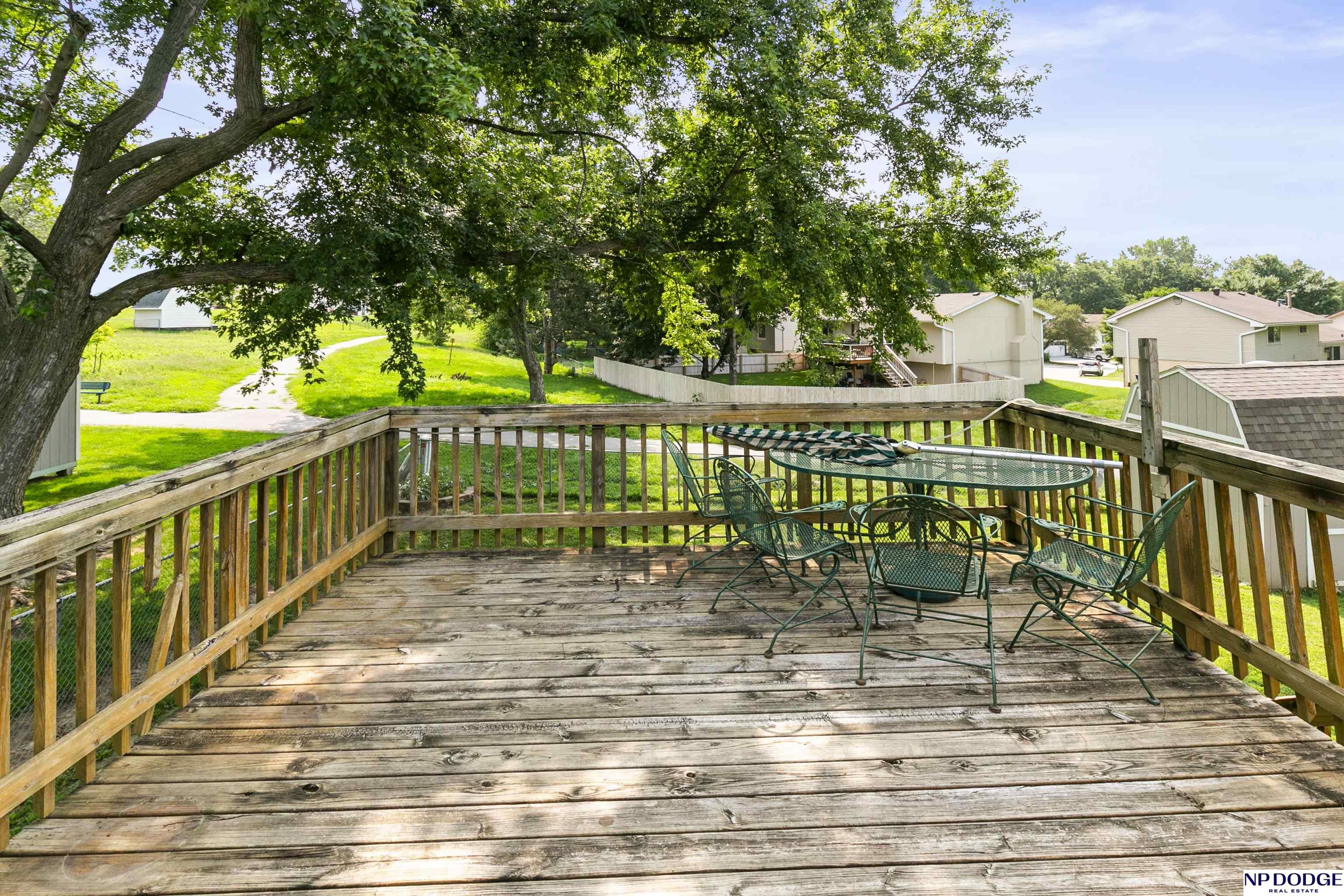 2305 Georgetown Plaza