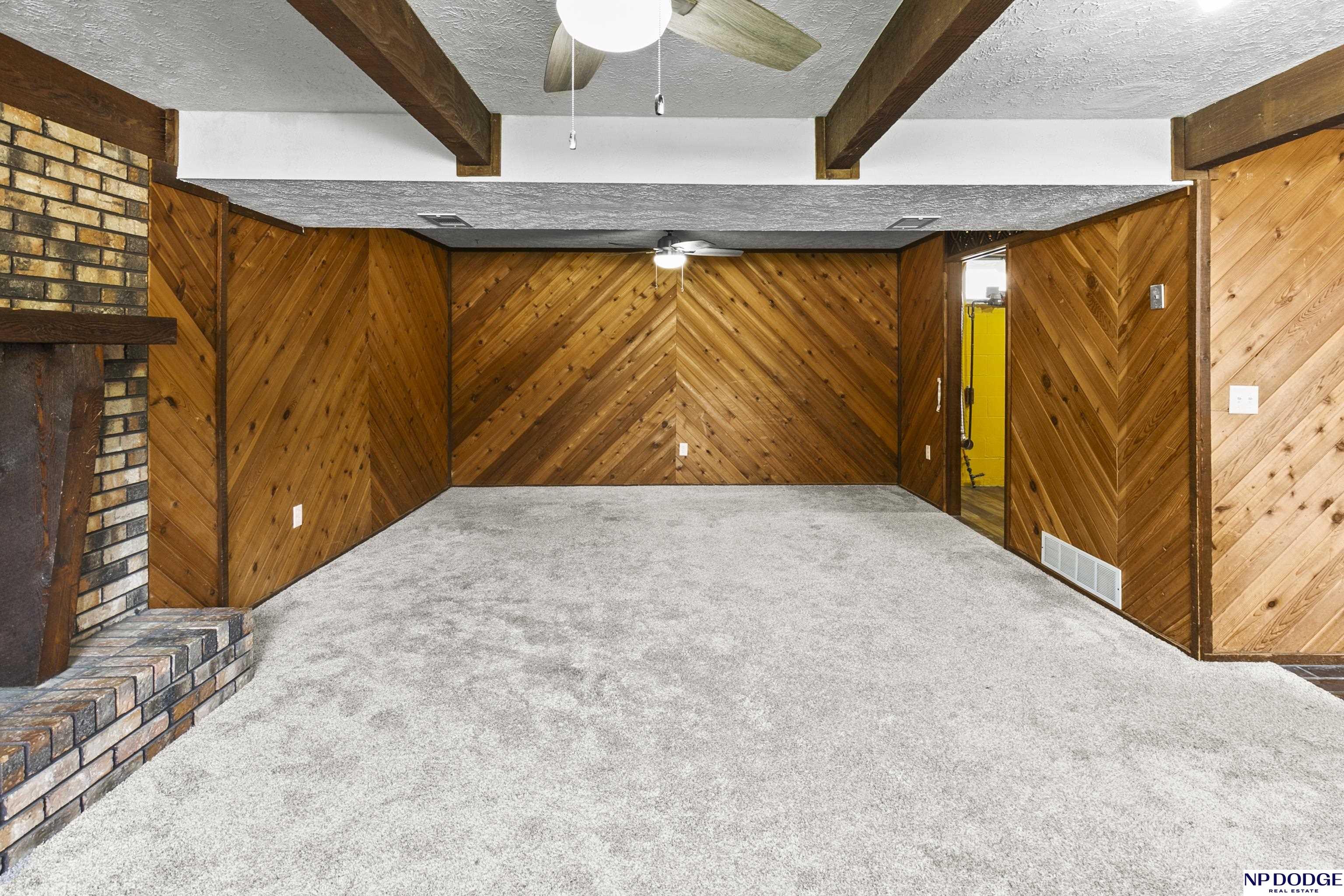 2305 Georgetown Plaza