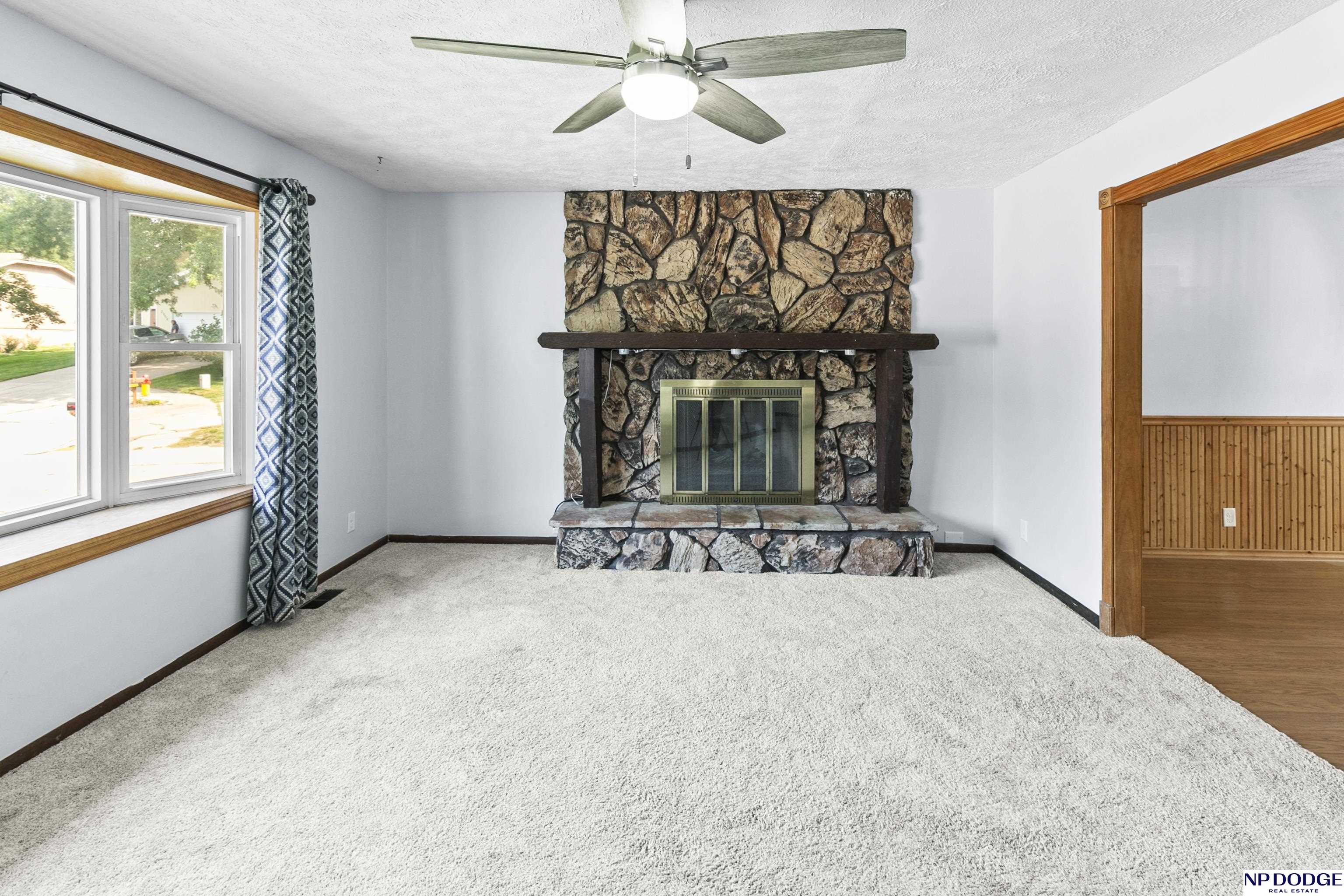 2305 Georgetown Plaza