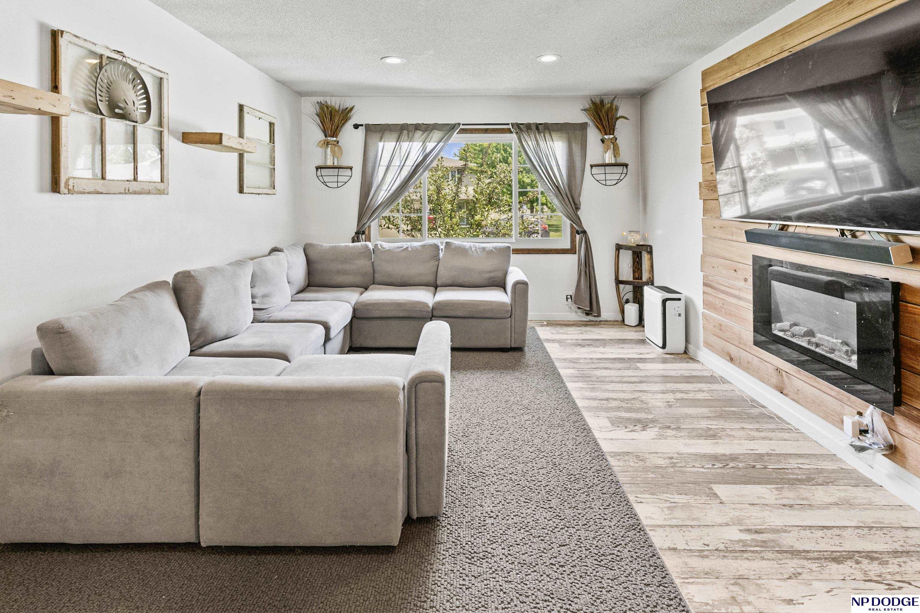 19799 Beverly Manor Lane