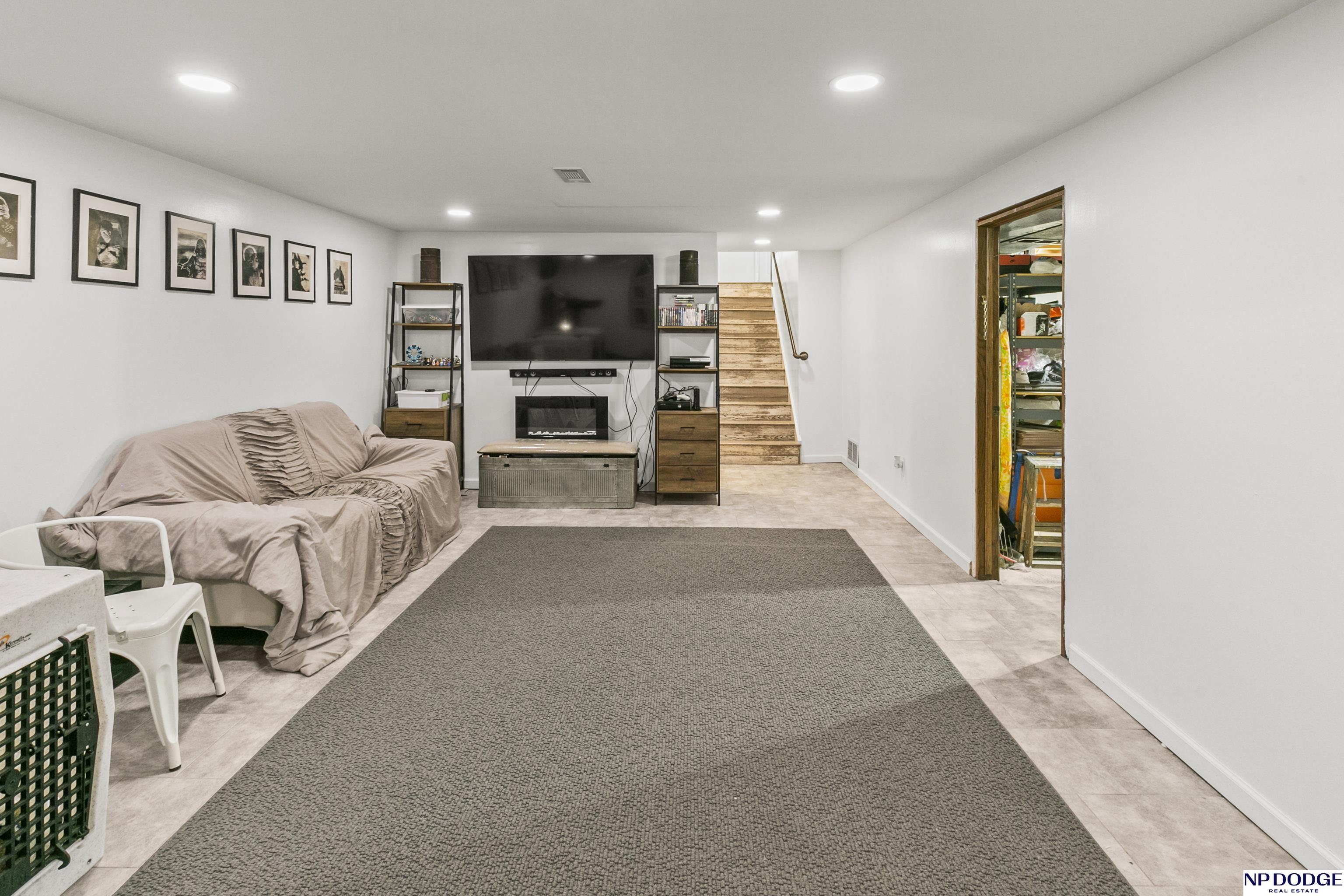 19799 Beverly Manor Lane