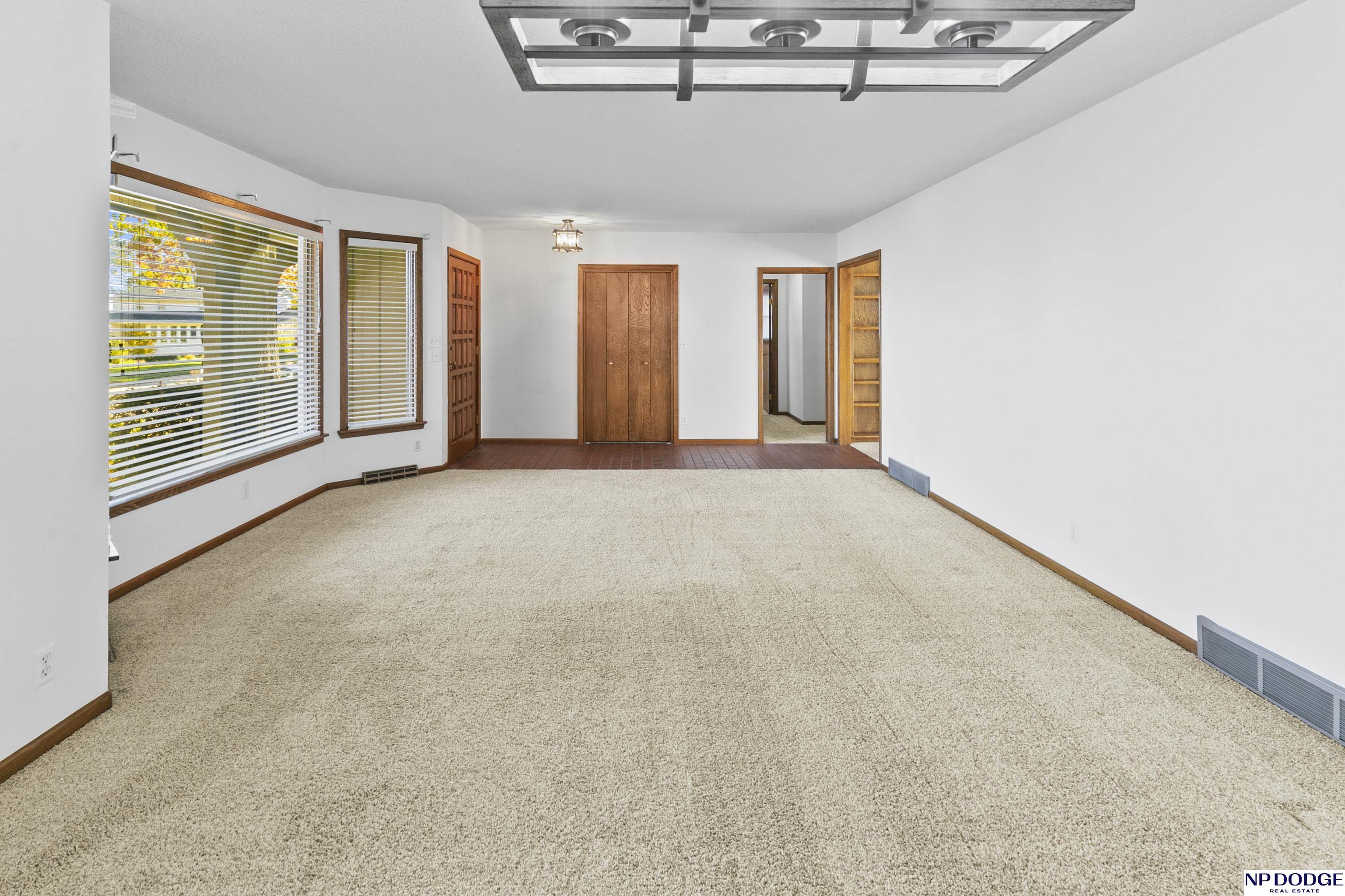 422 S 130 Street