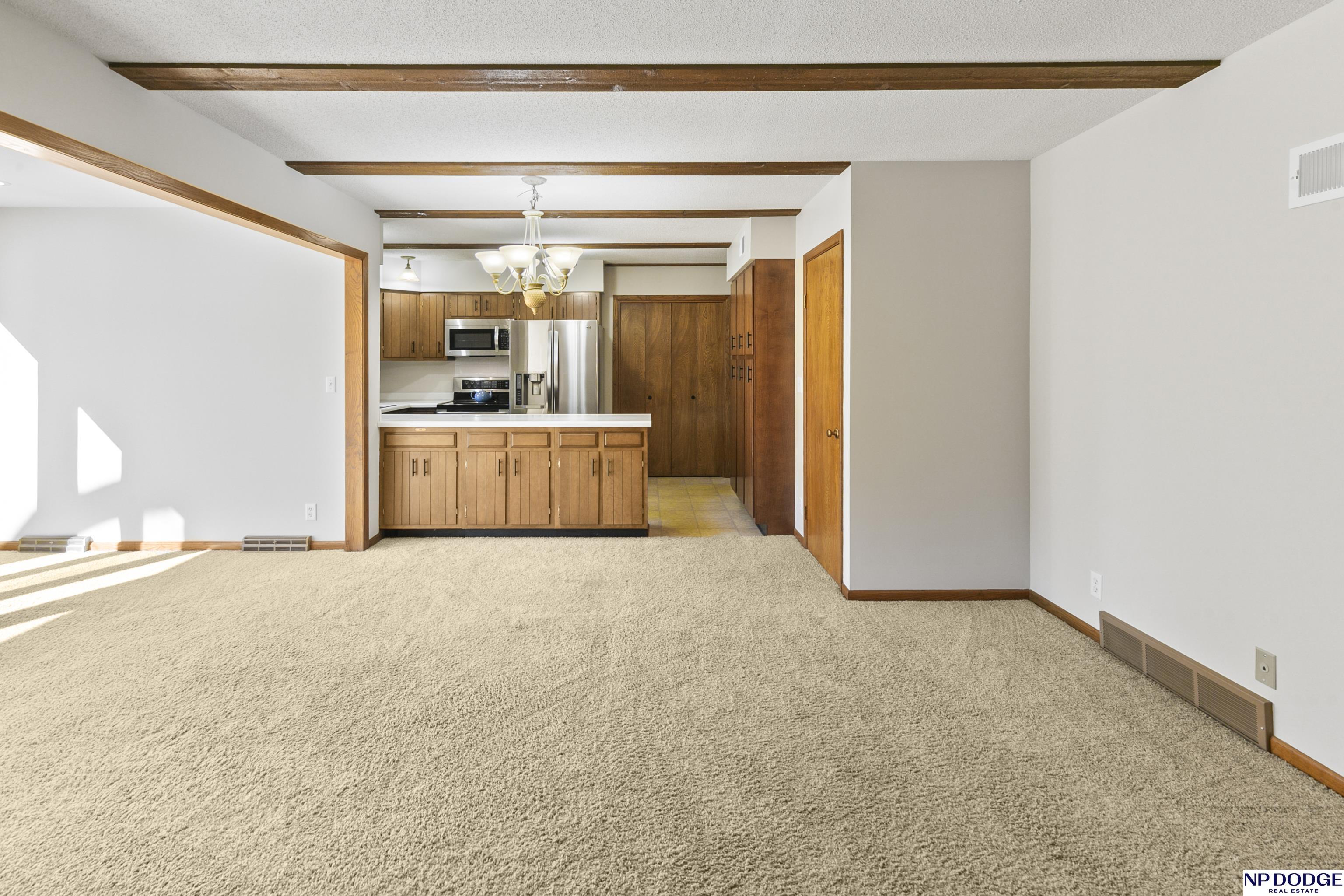 422 S 130 Street