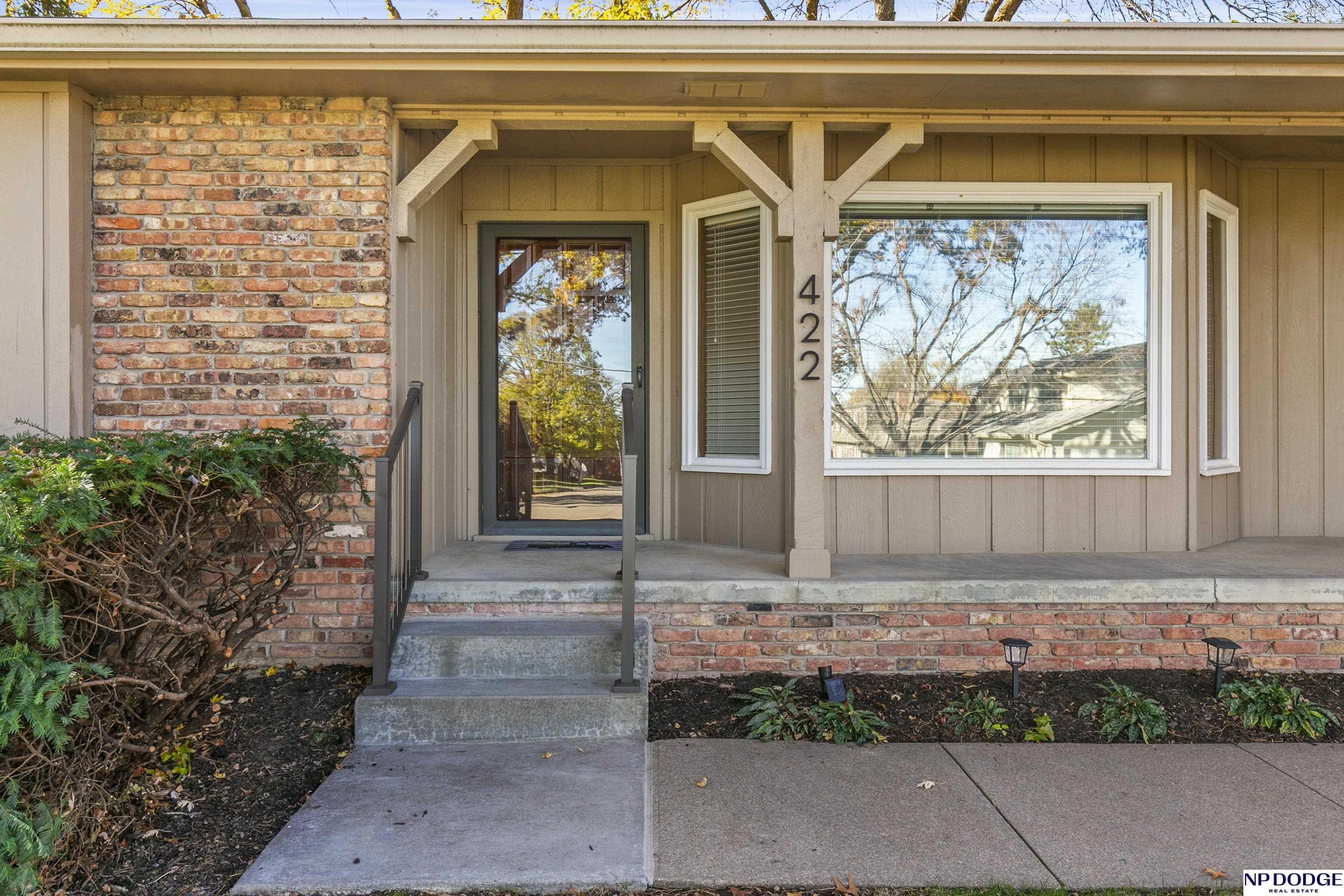 422 S 130 Street