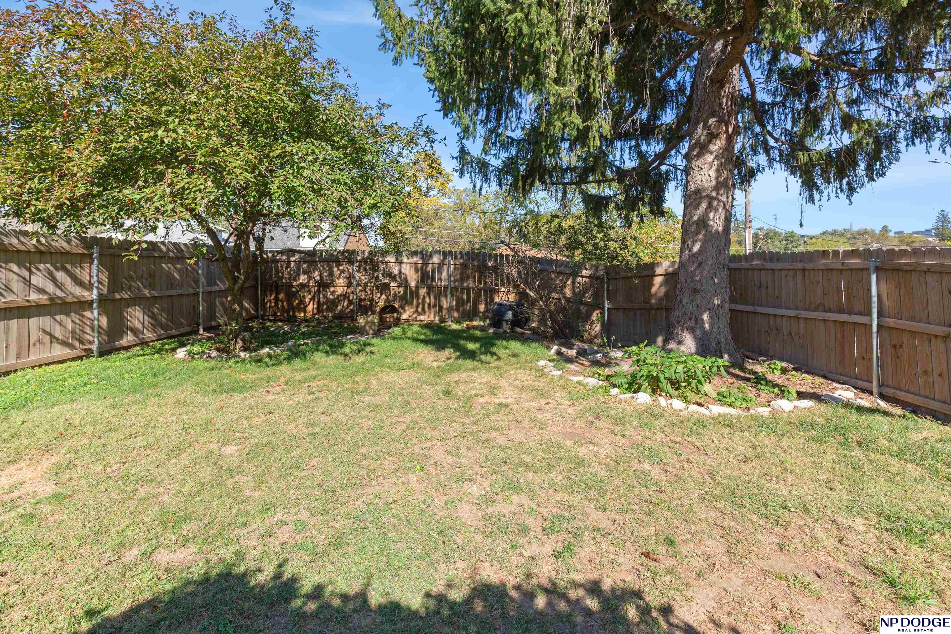 4504 Pierce Street