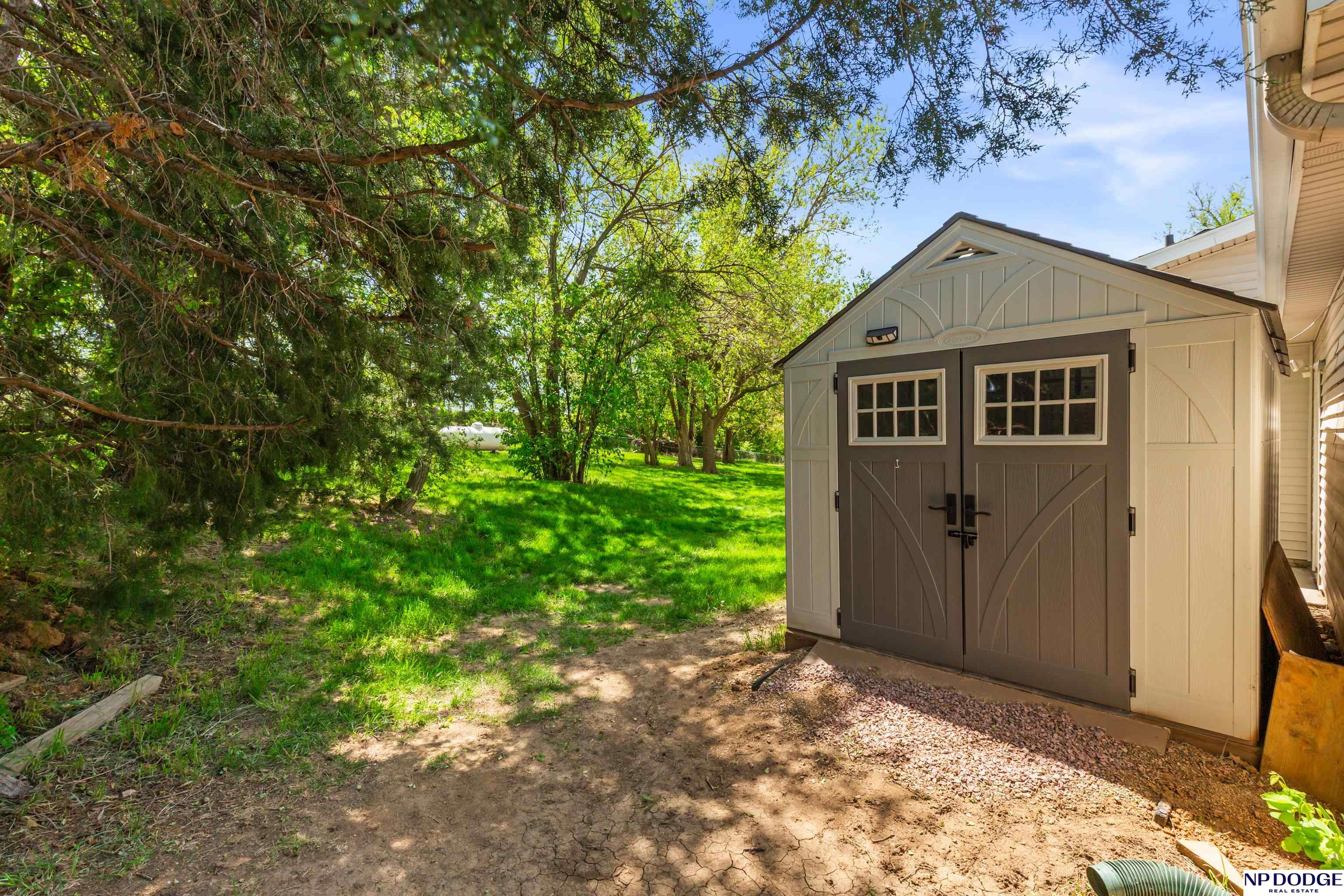 4441 Bernadette Avenue