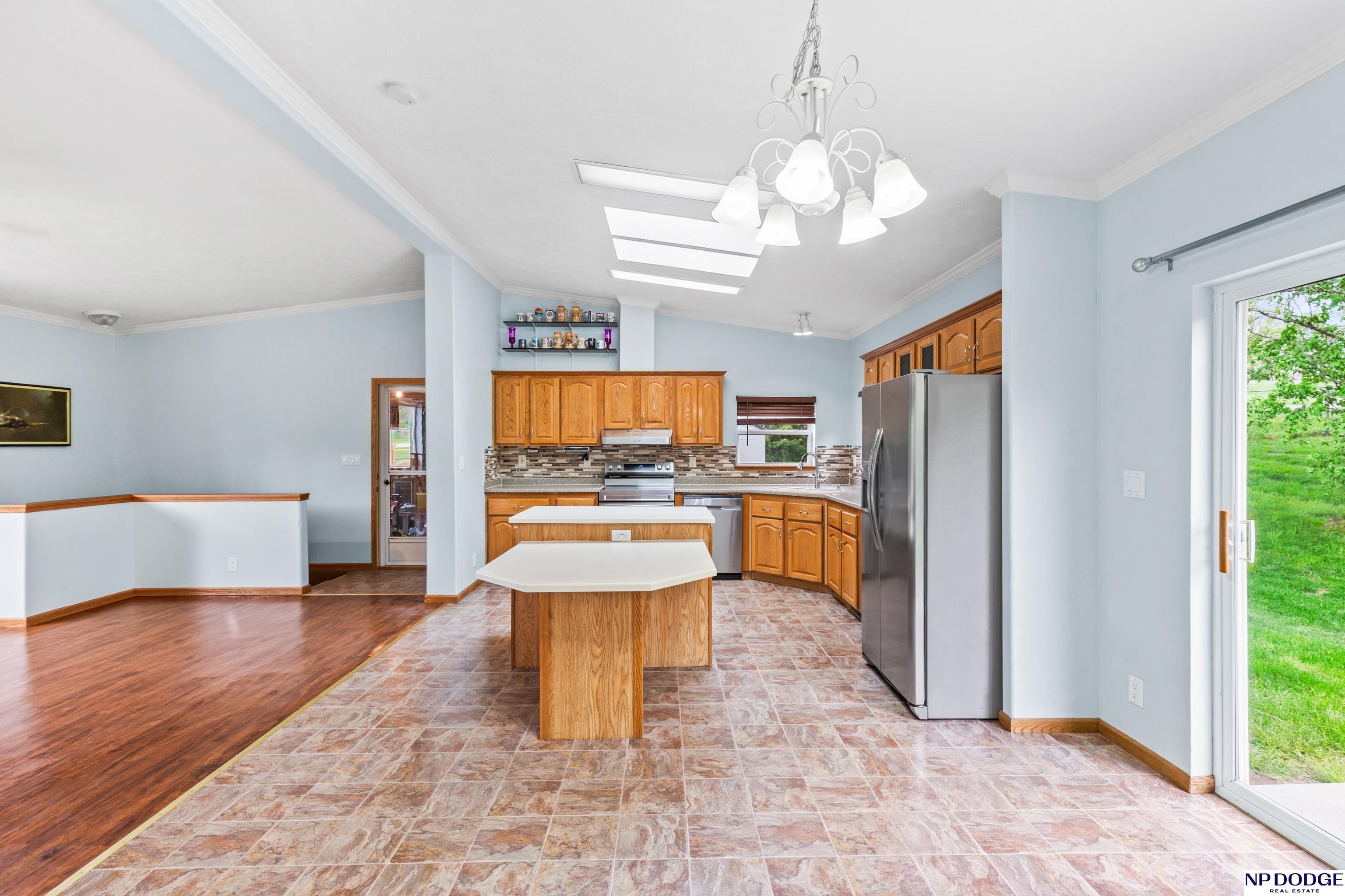 4441 Bernadette Avenue