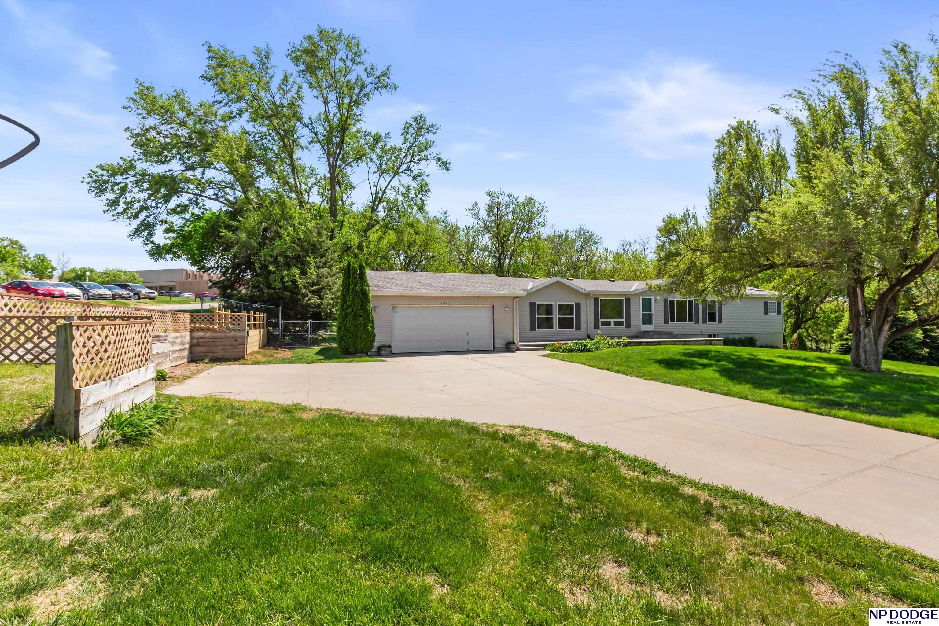 4441 Bernadette Avenue