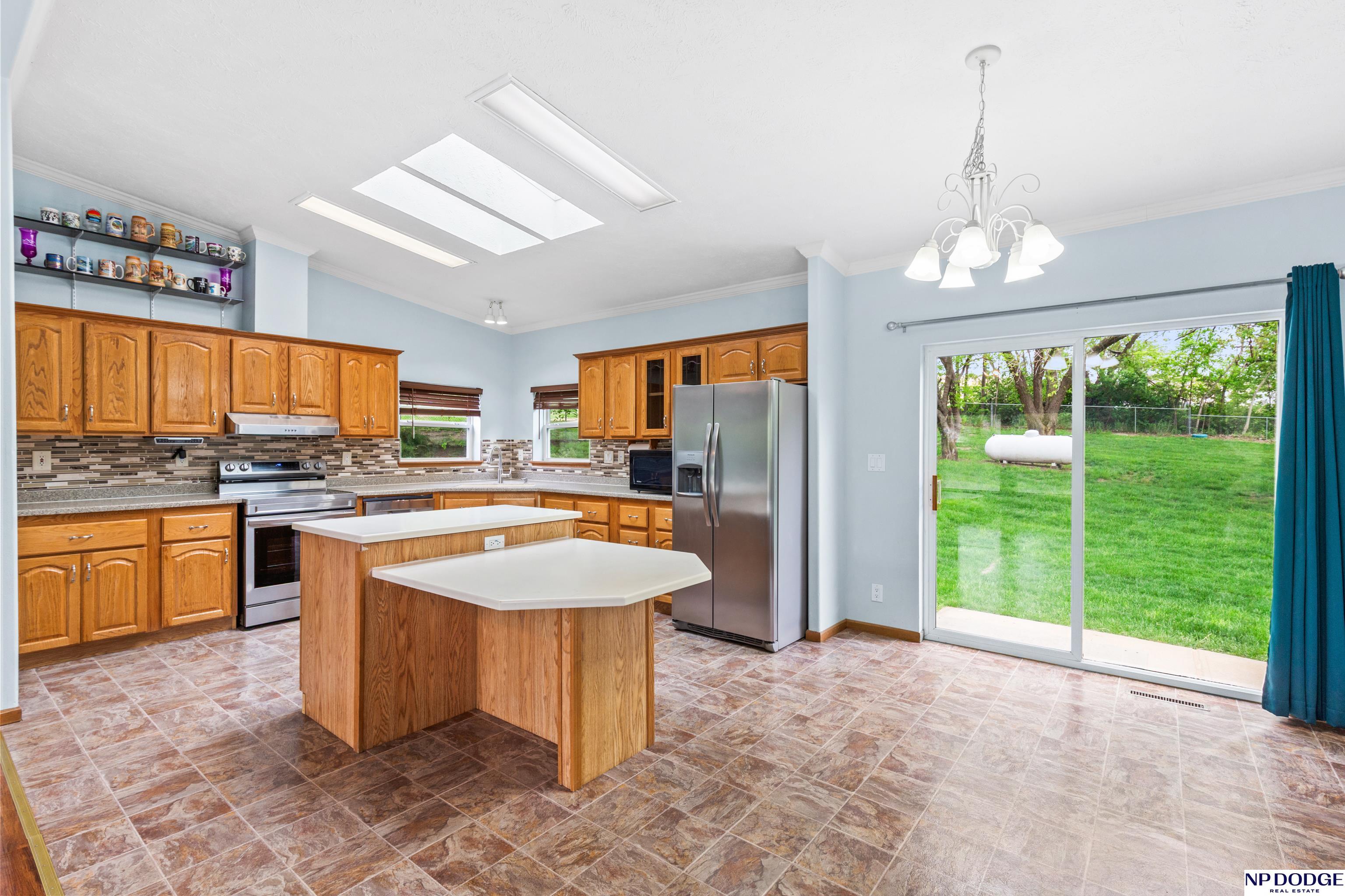 4441 Bernadette Avenue