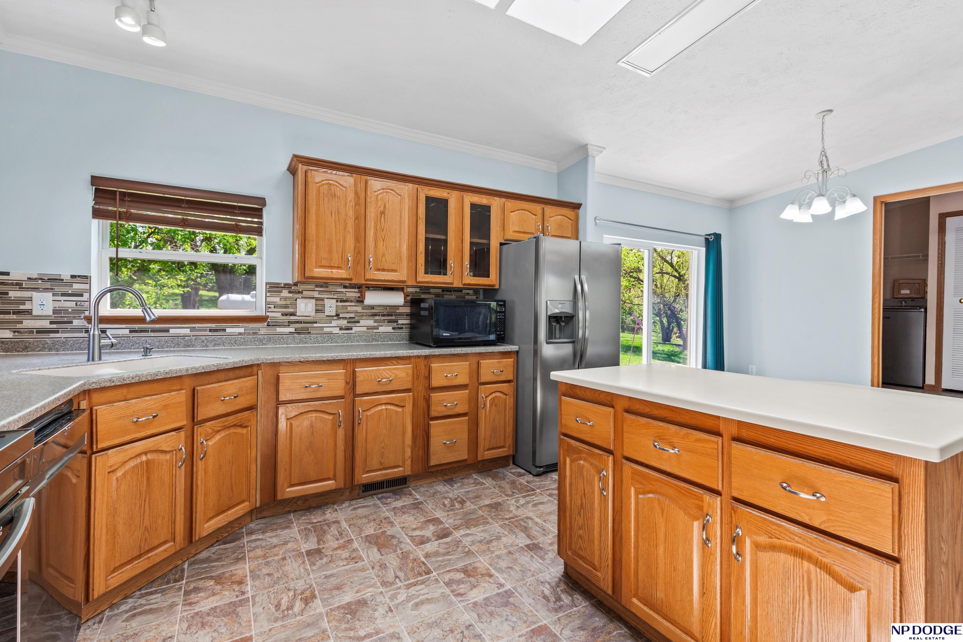 4441 Bernadette Avenue