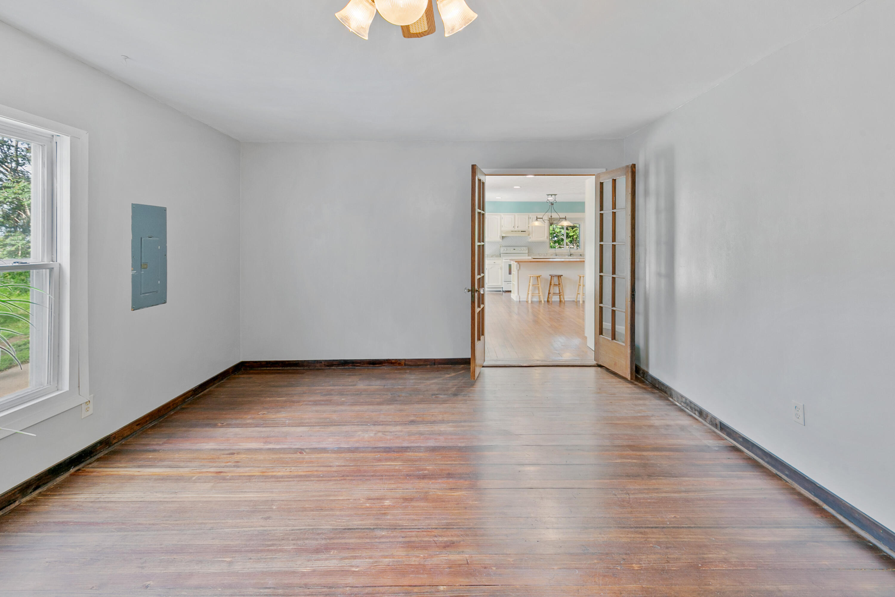615 N 3RD Street