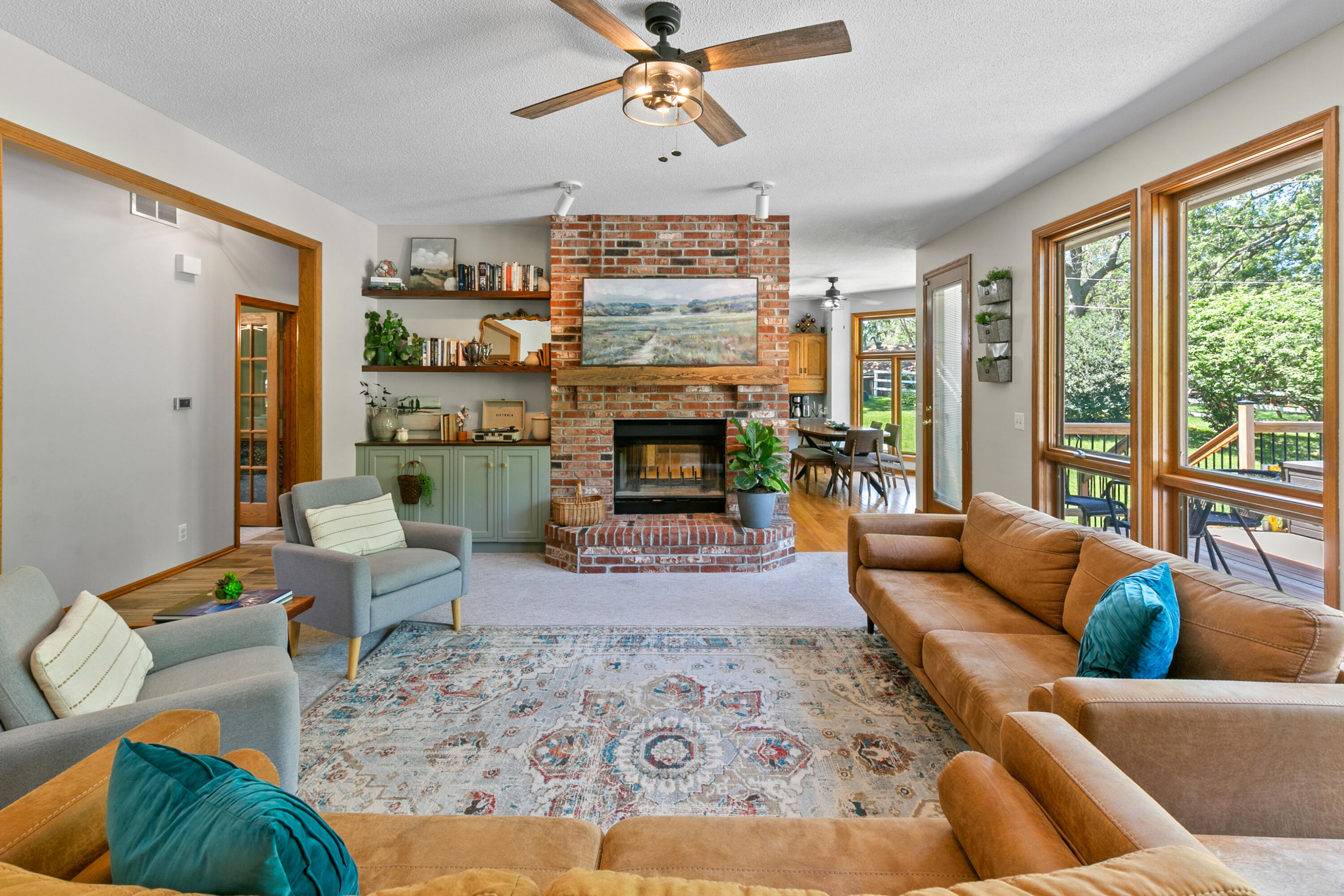 133 SUNNY RIDGE Drive