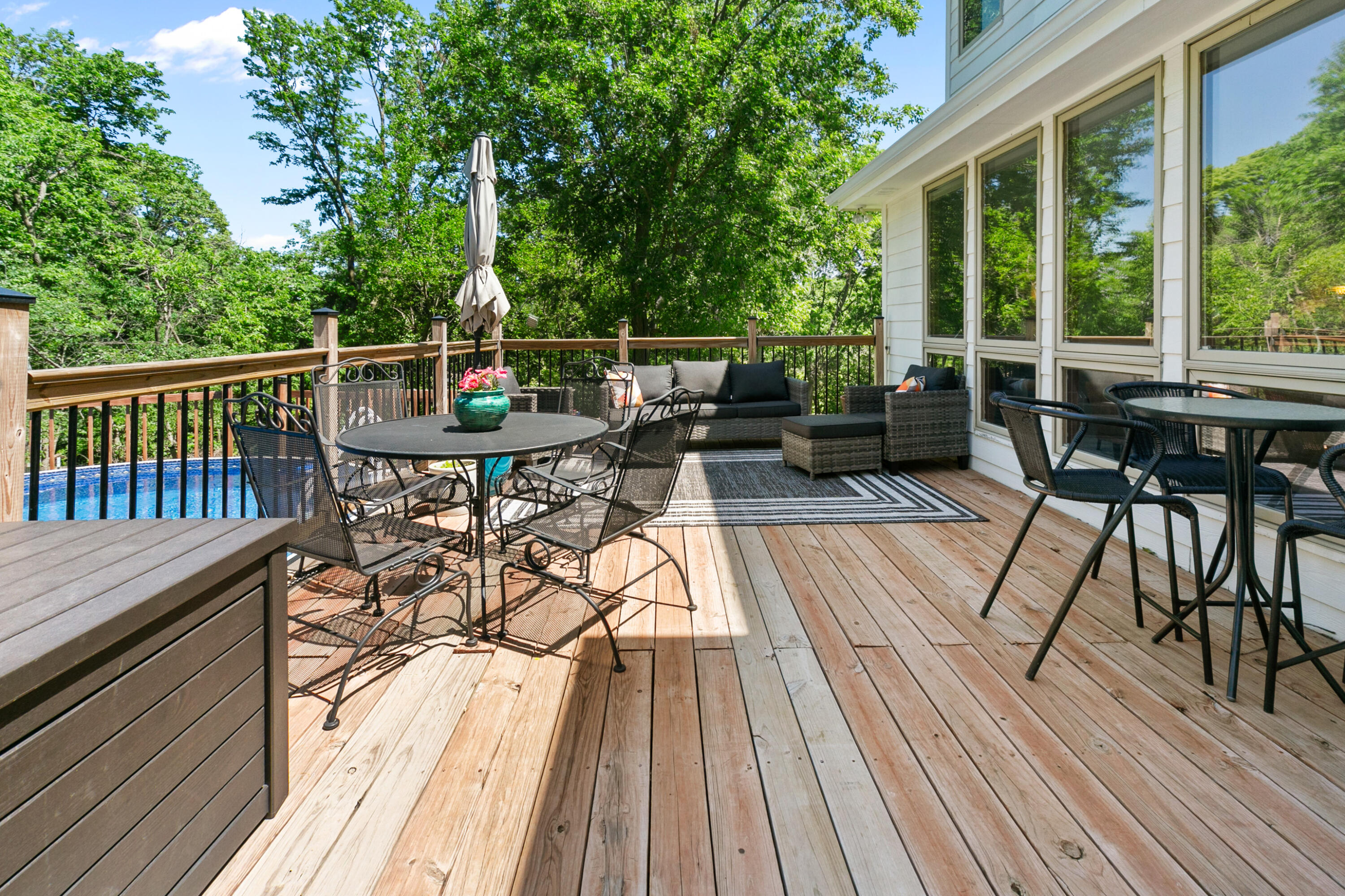 133 SUNNY RIDGE Drive