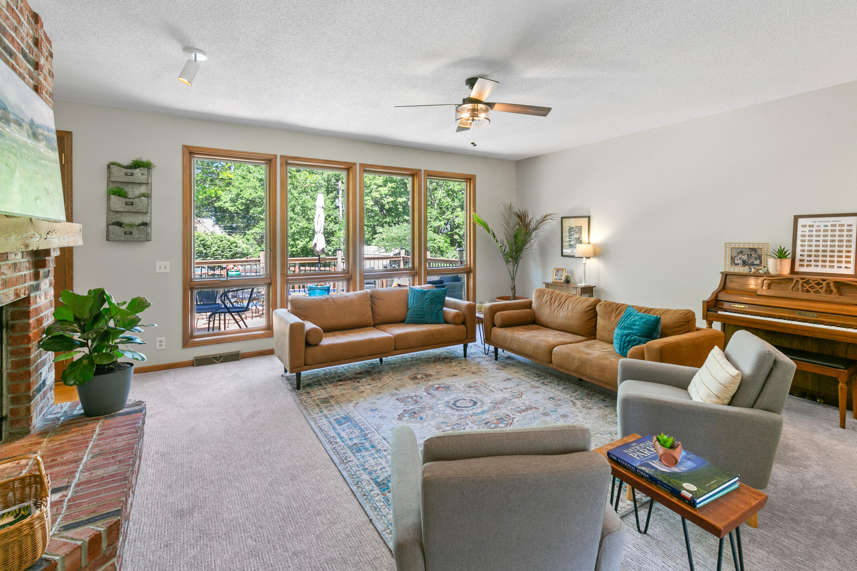 133 SUNNY RIDGE Drive