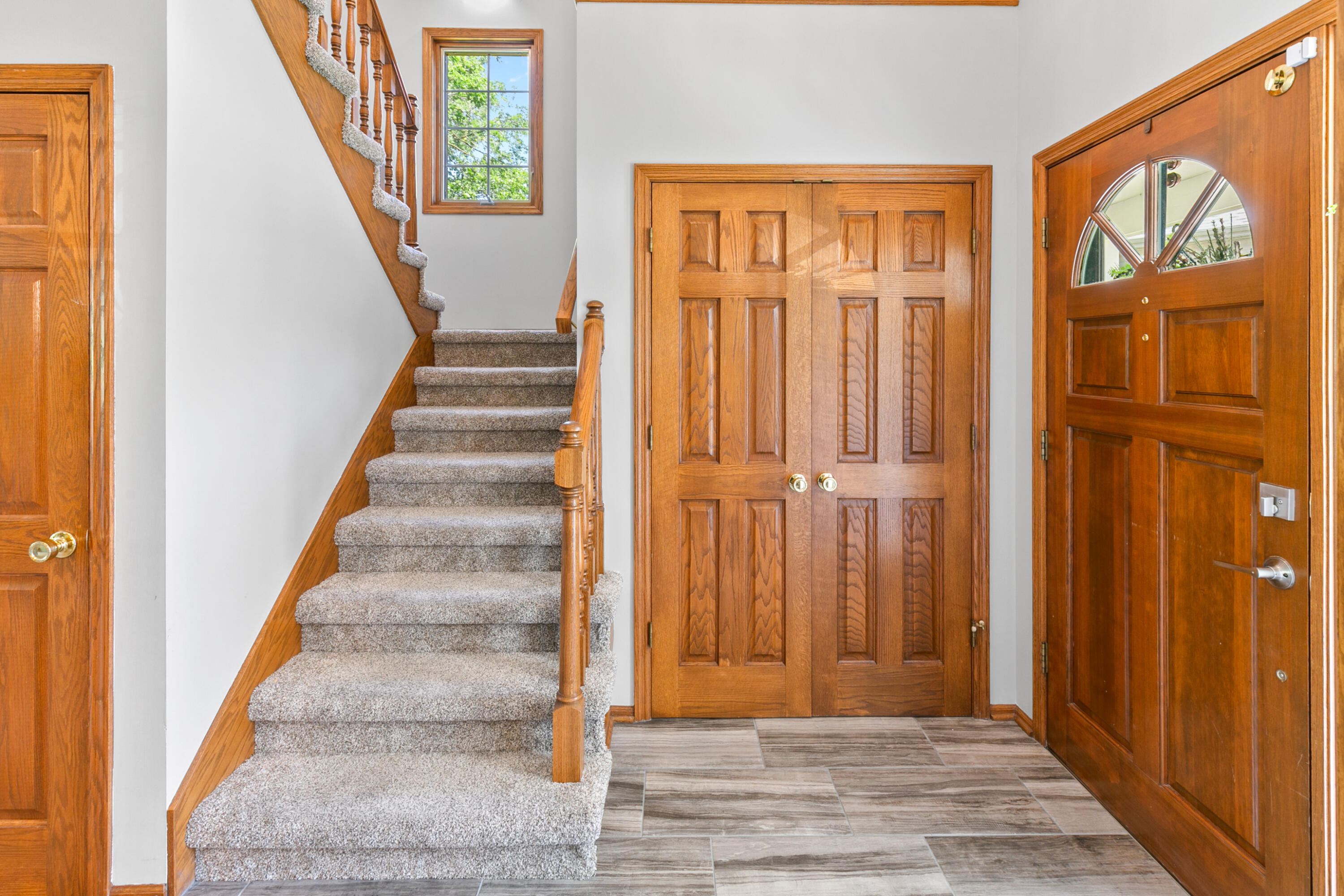133 SUNNY RIDGE Drive