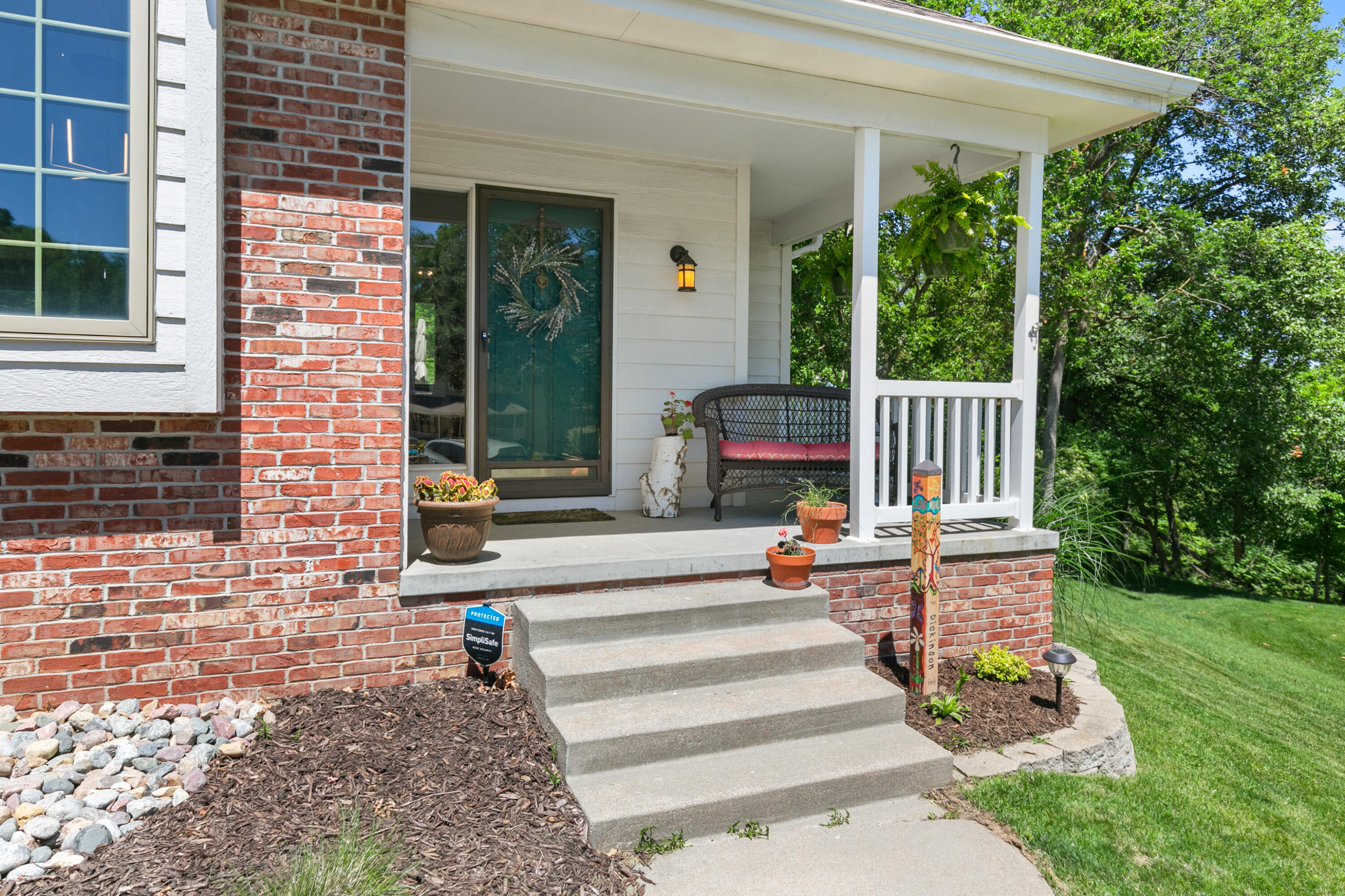 133 SUNNY RIDGE Drive