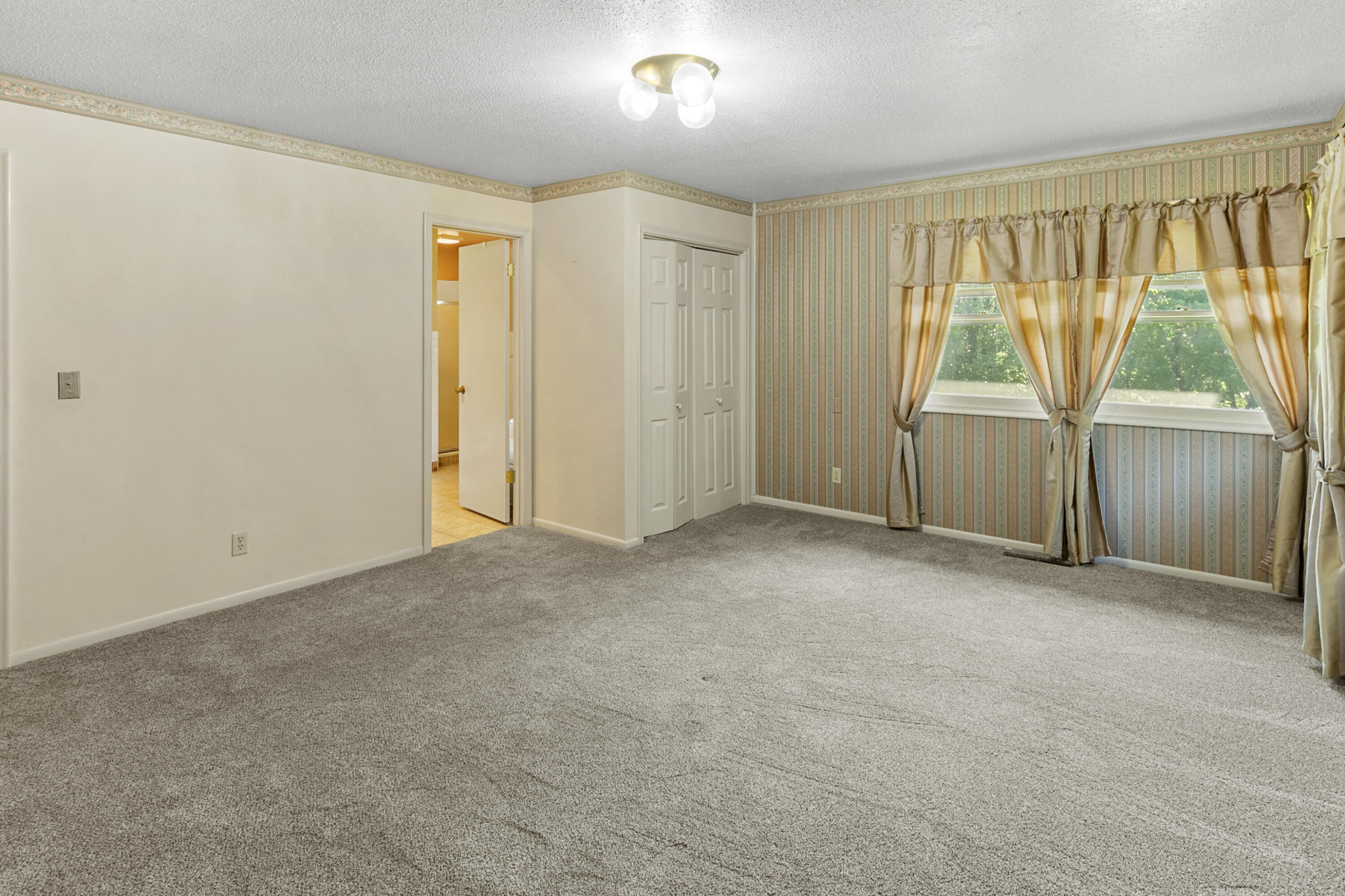 49 HORIZON Drive