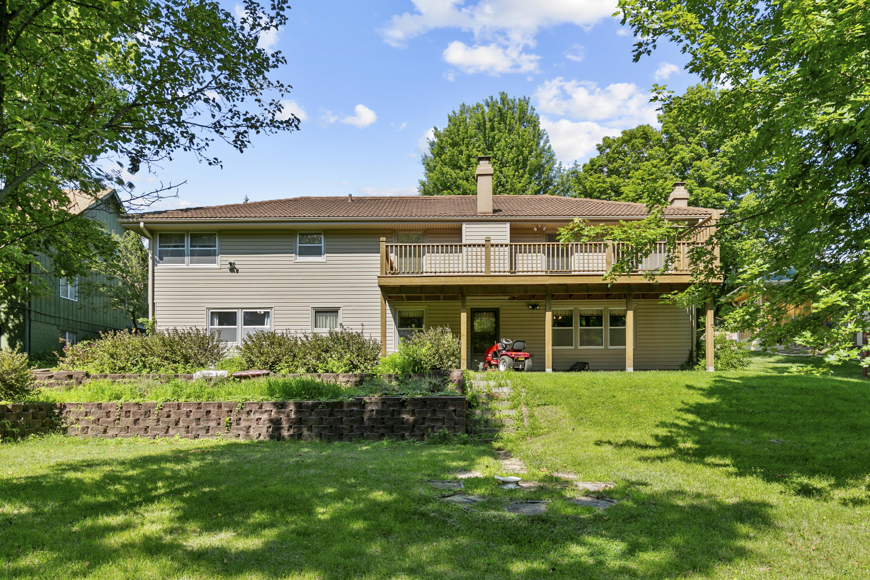 49 HORIZON Drive