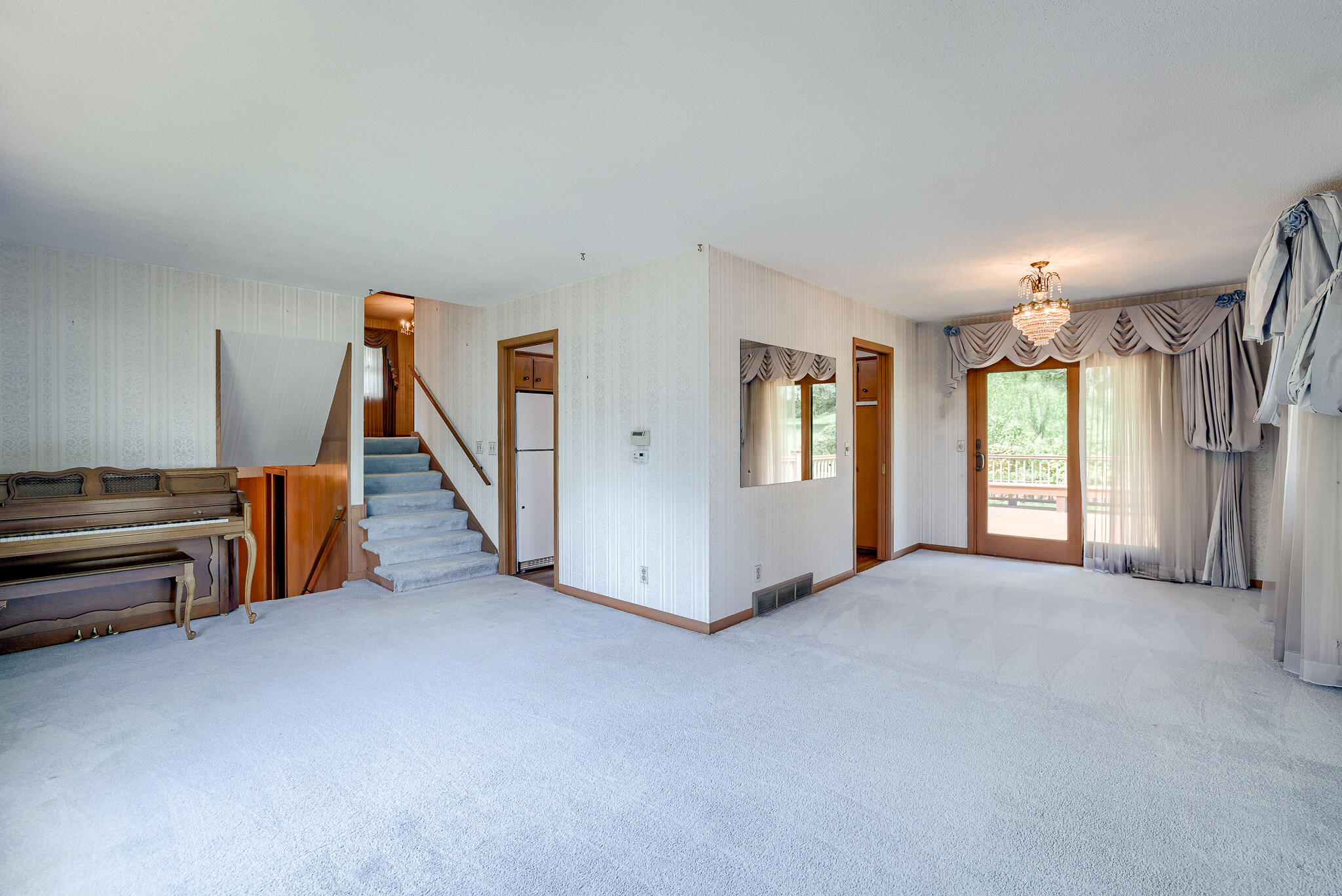264 ZENITH Drive