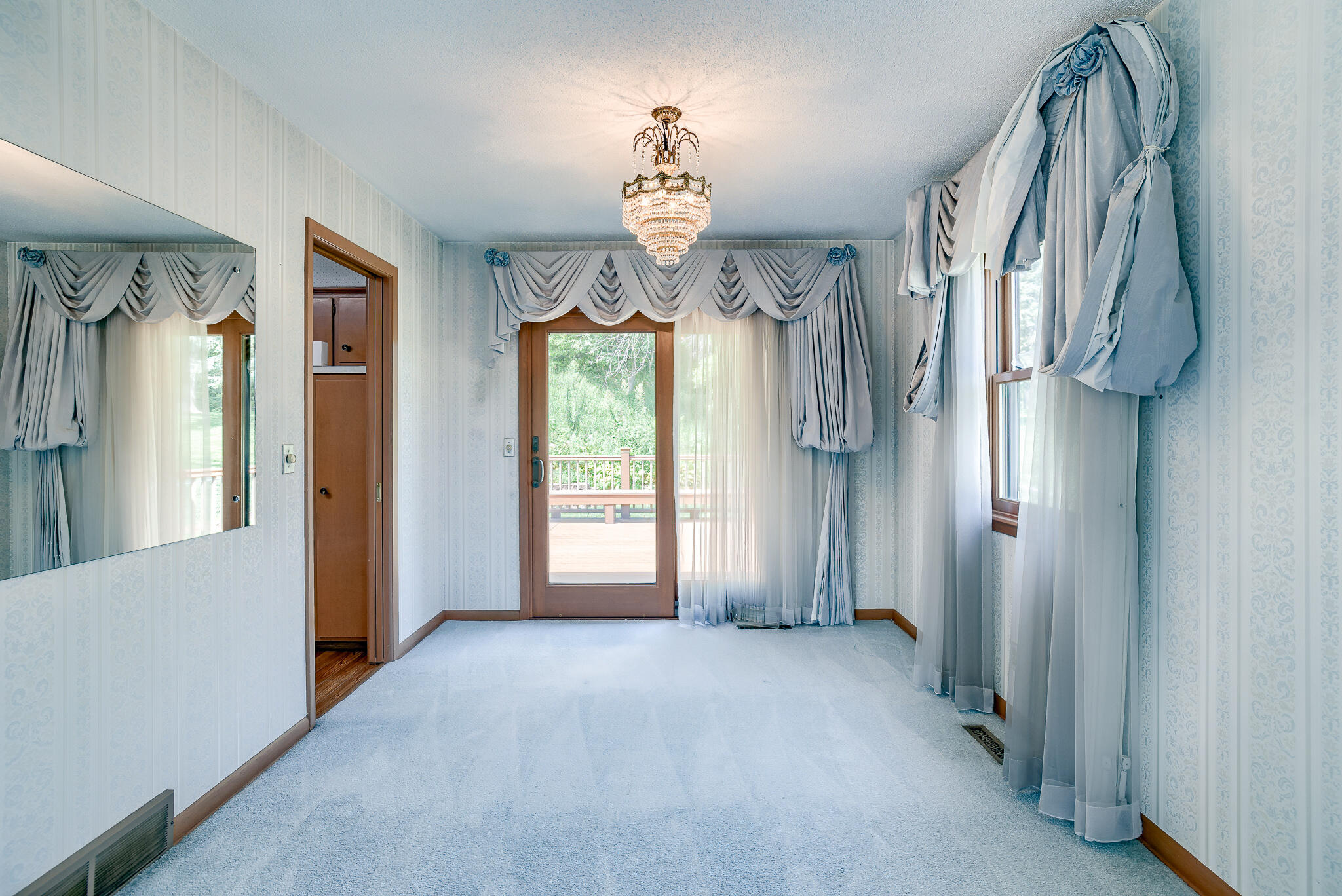 264 ZENITH Drive