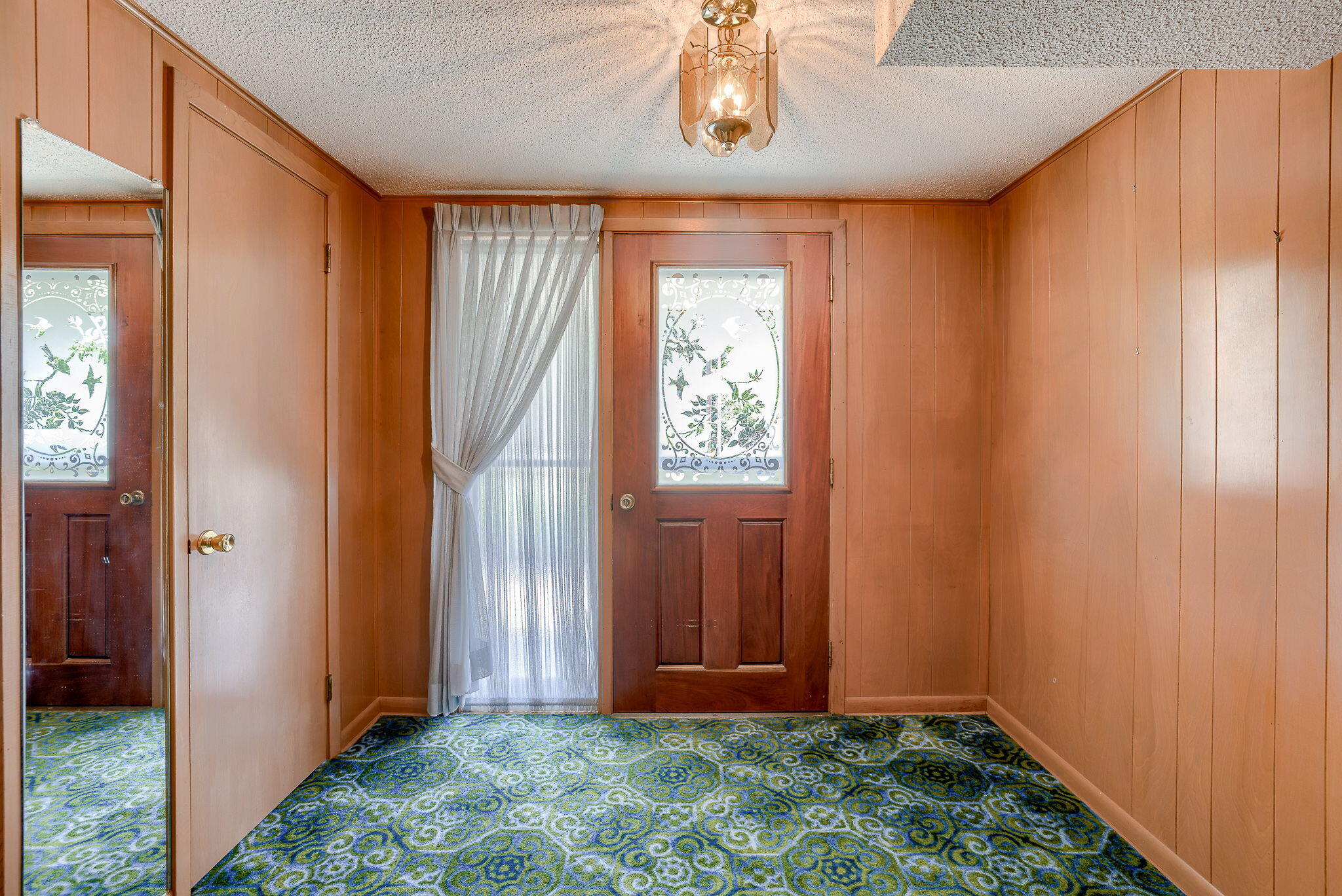 264 ZENITH Drive