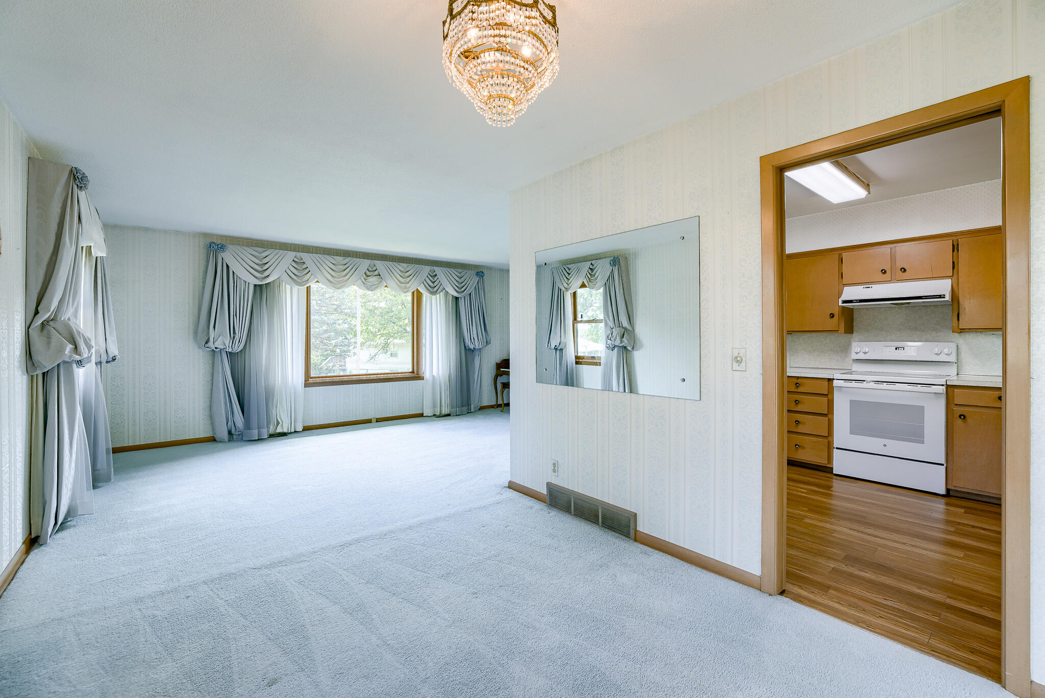264 ZENITH Drive
