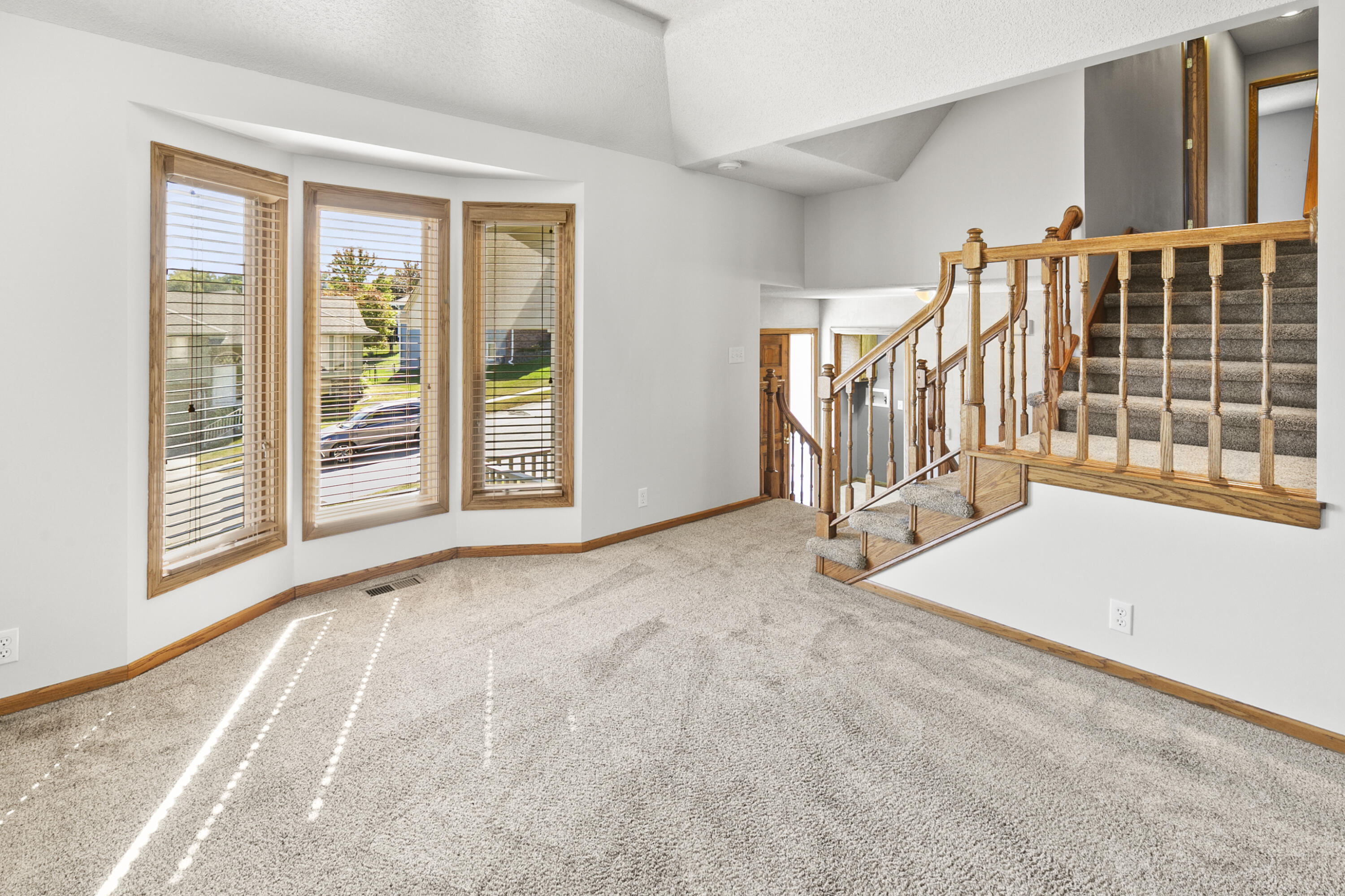 232 CANTERBURY Circle