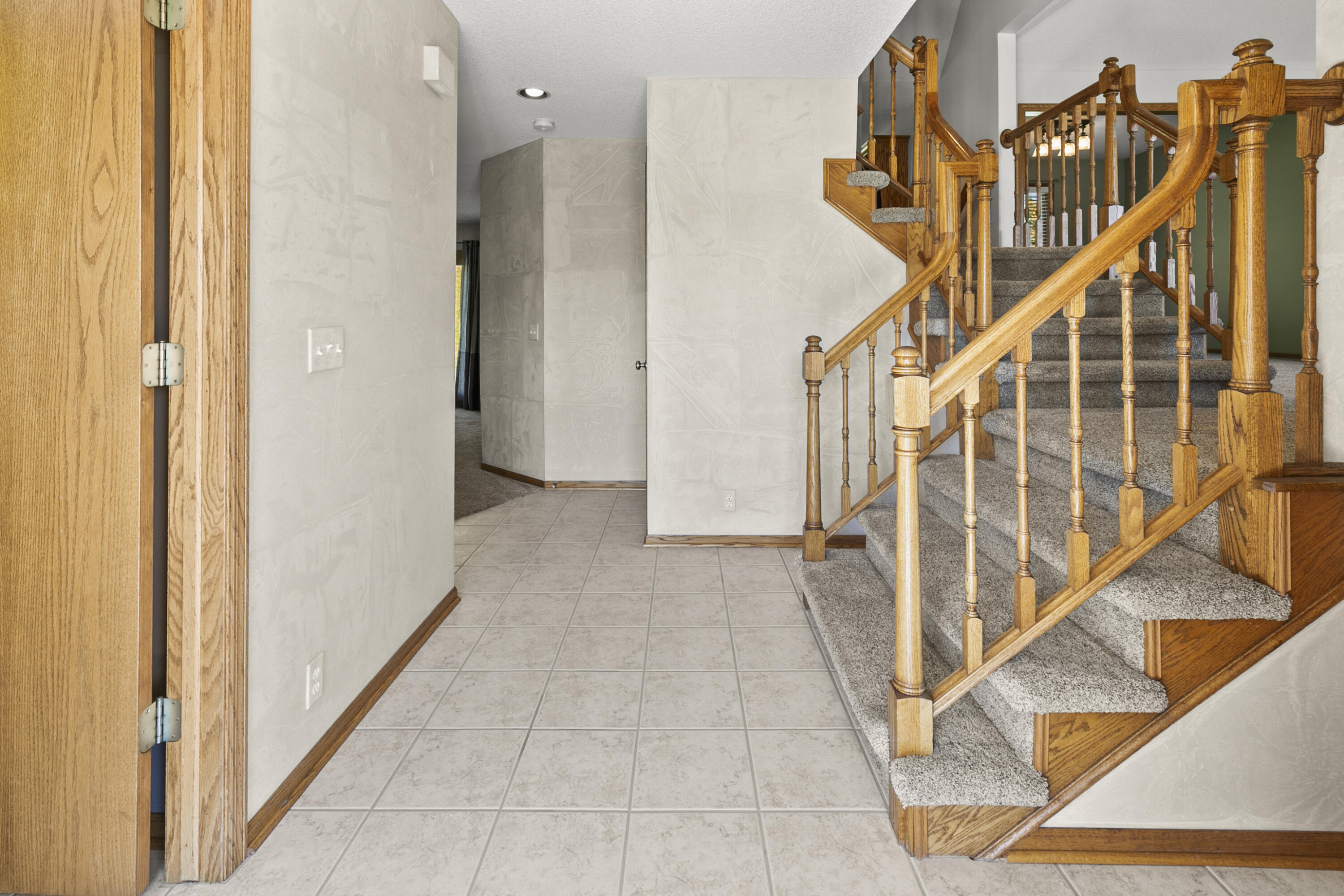 232 CANTERBURY Circle