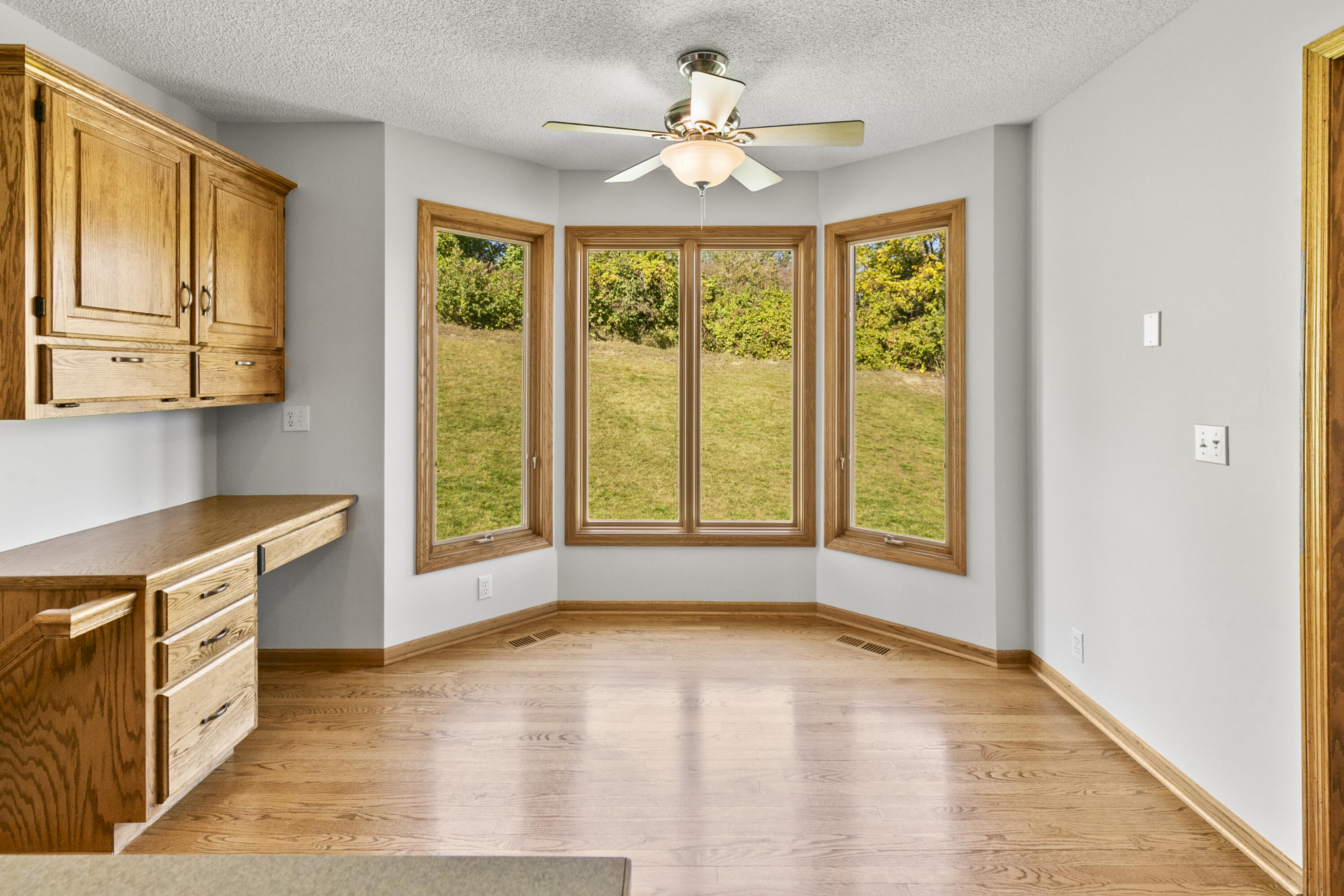 232 CANTERBURY Circle