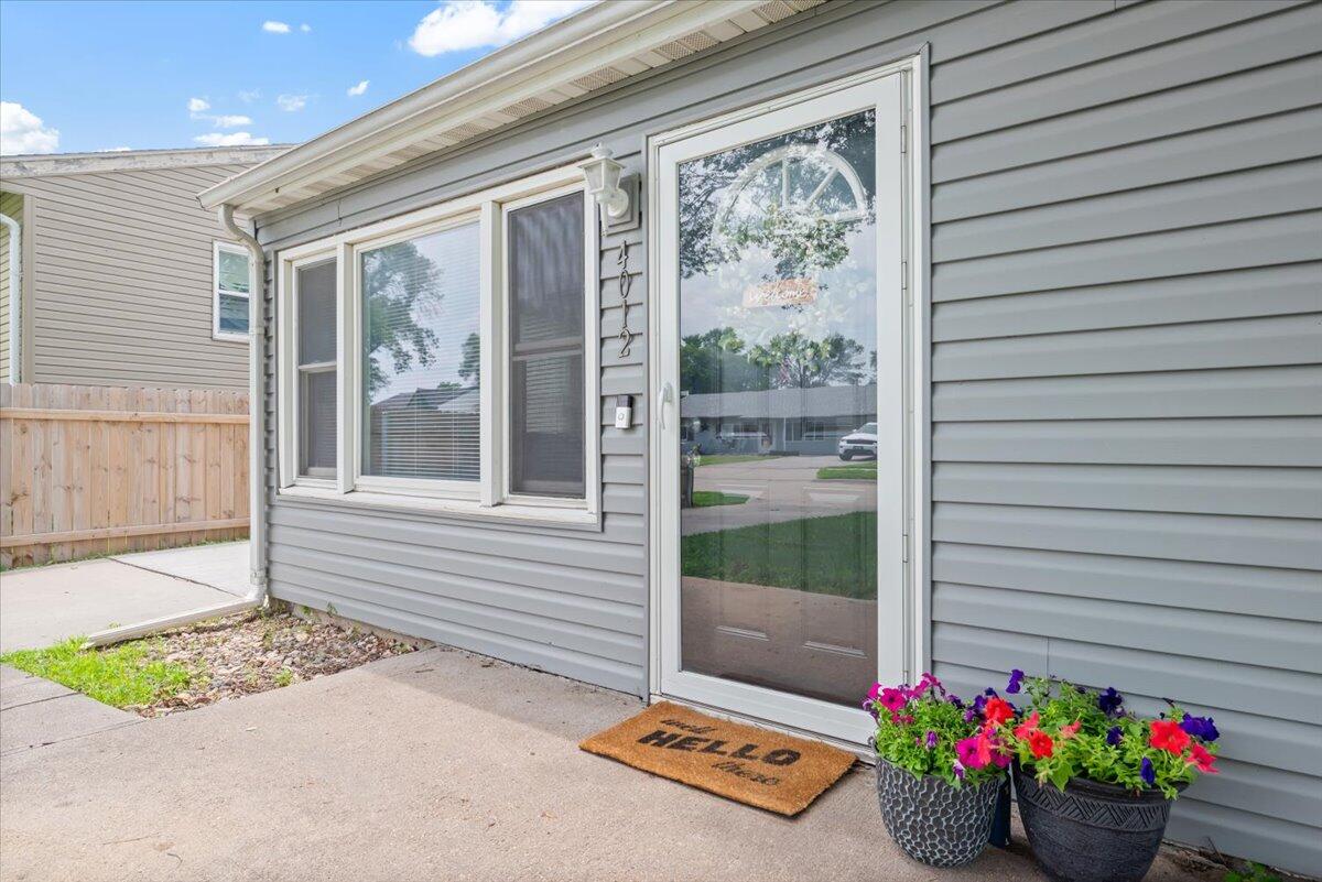 4012 WAKEMAN Drive