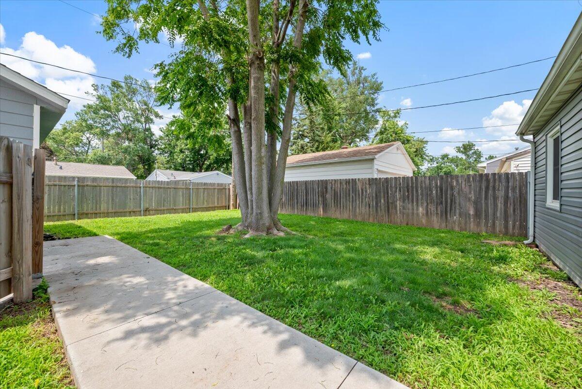 4012 WAKEMAN Drive