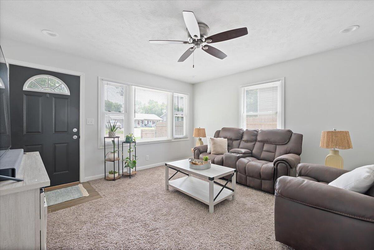 4012 WAKEMAN Drive