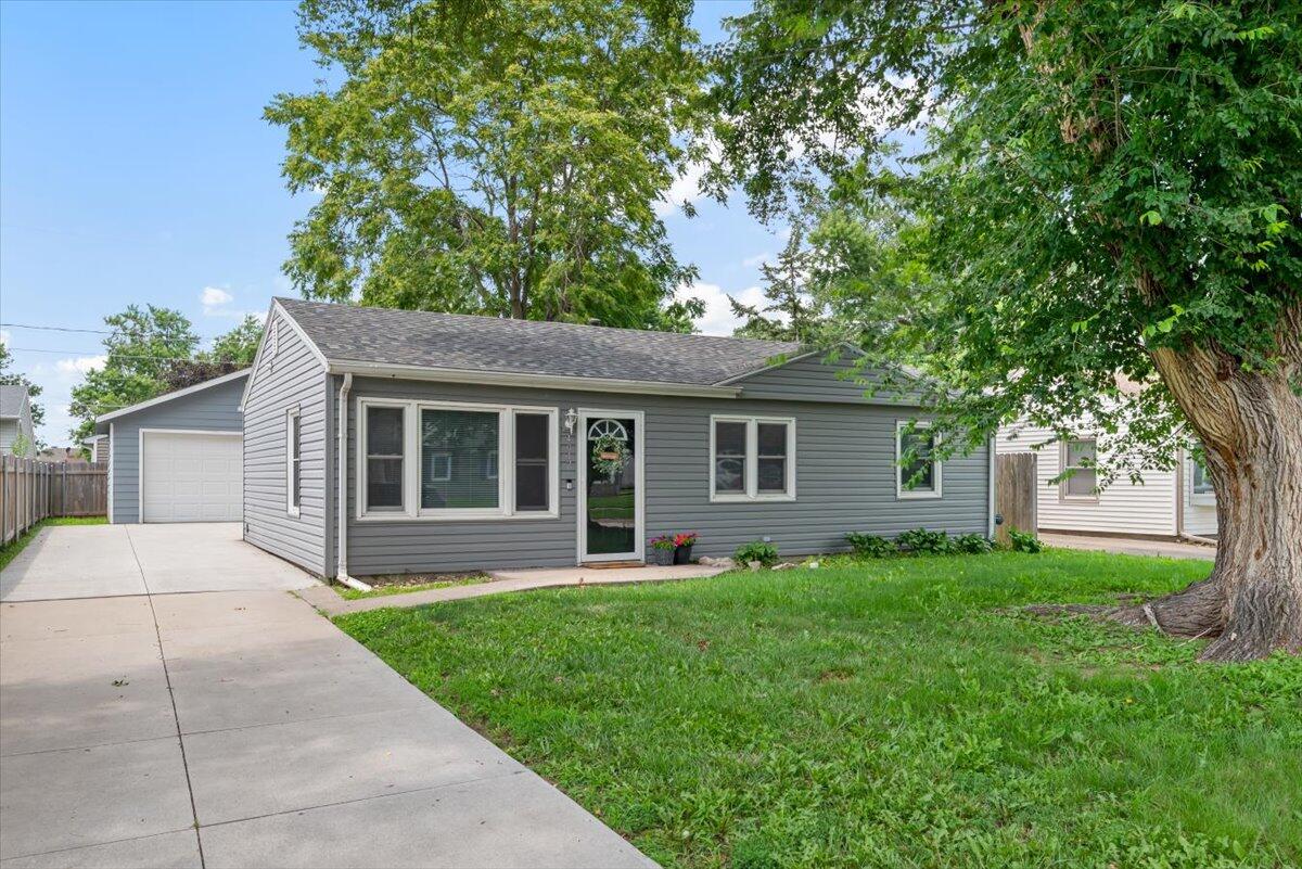 4012 WAKEMAN Drive
