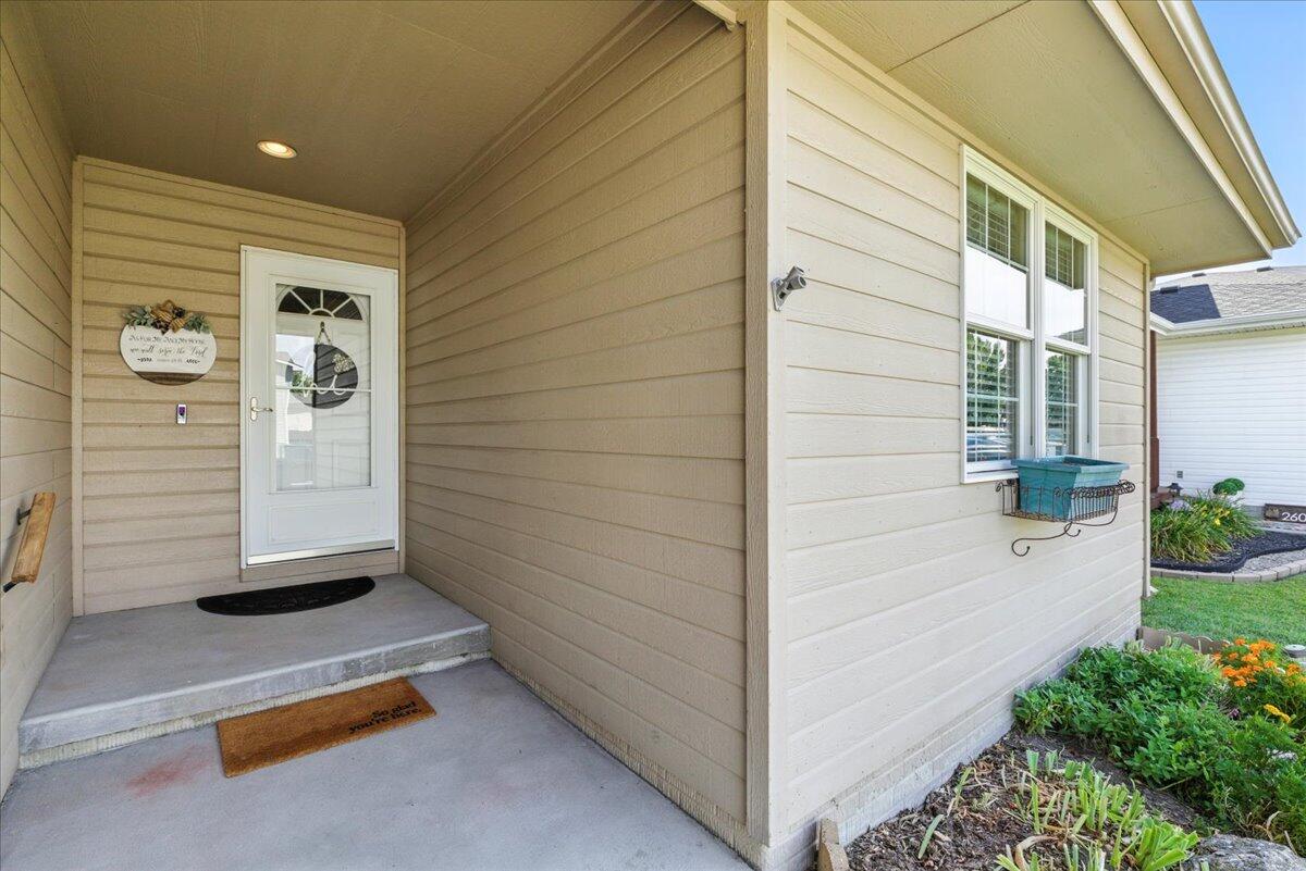2605 PAVICH Drive