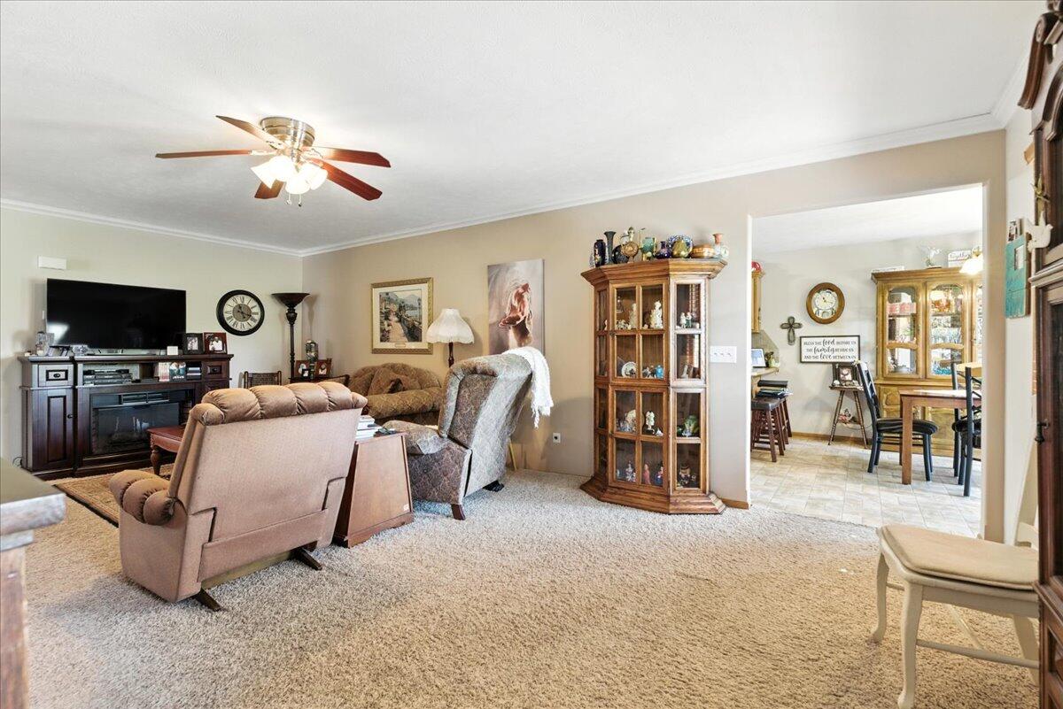 2605 PAVICH Drive
