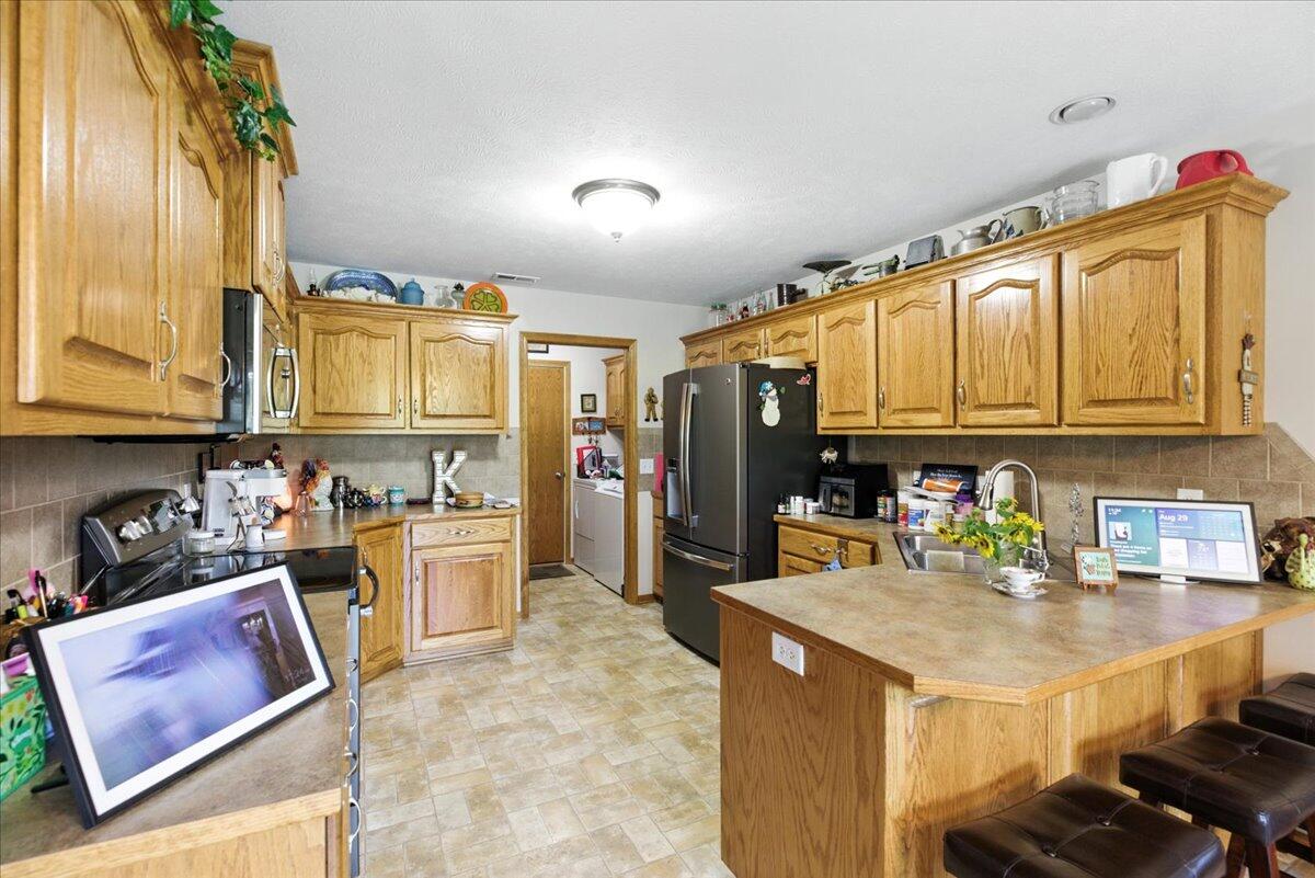 2605 PAVICH Drive