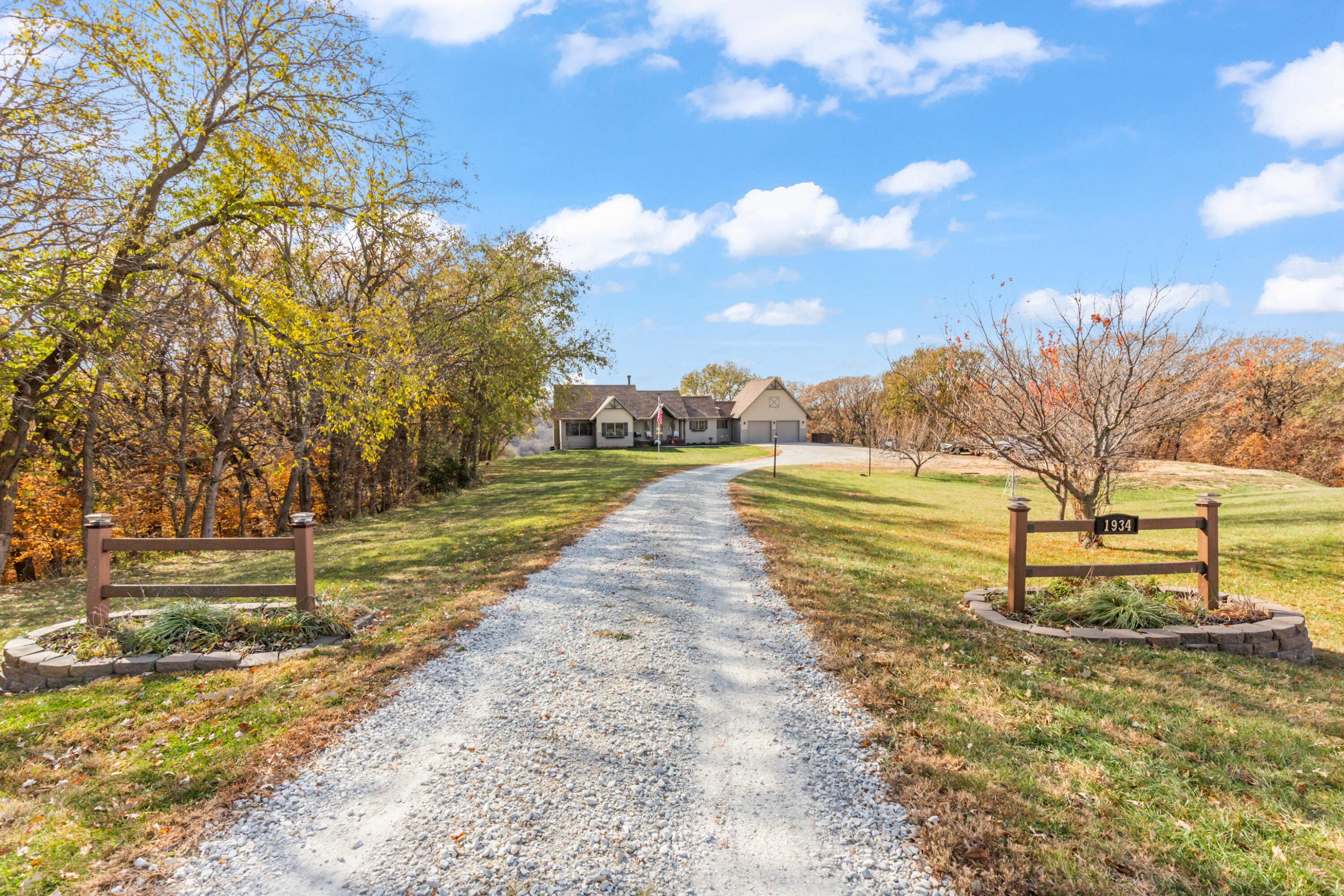 1934 193RD Lane