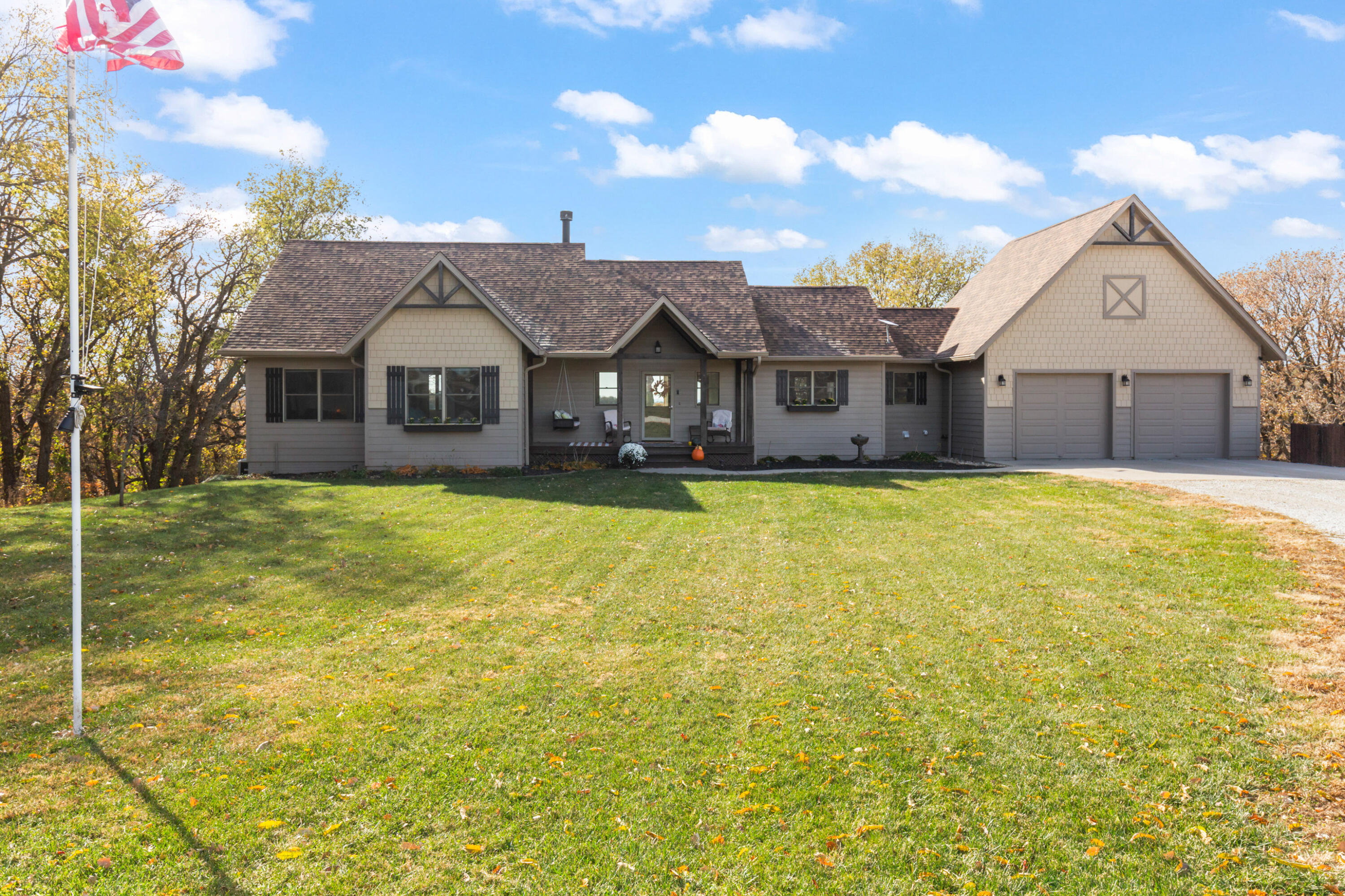 1934 193RD Lane